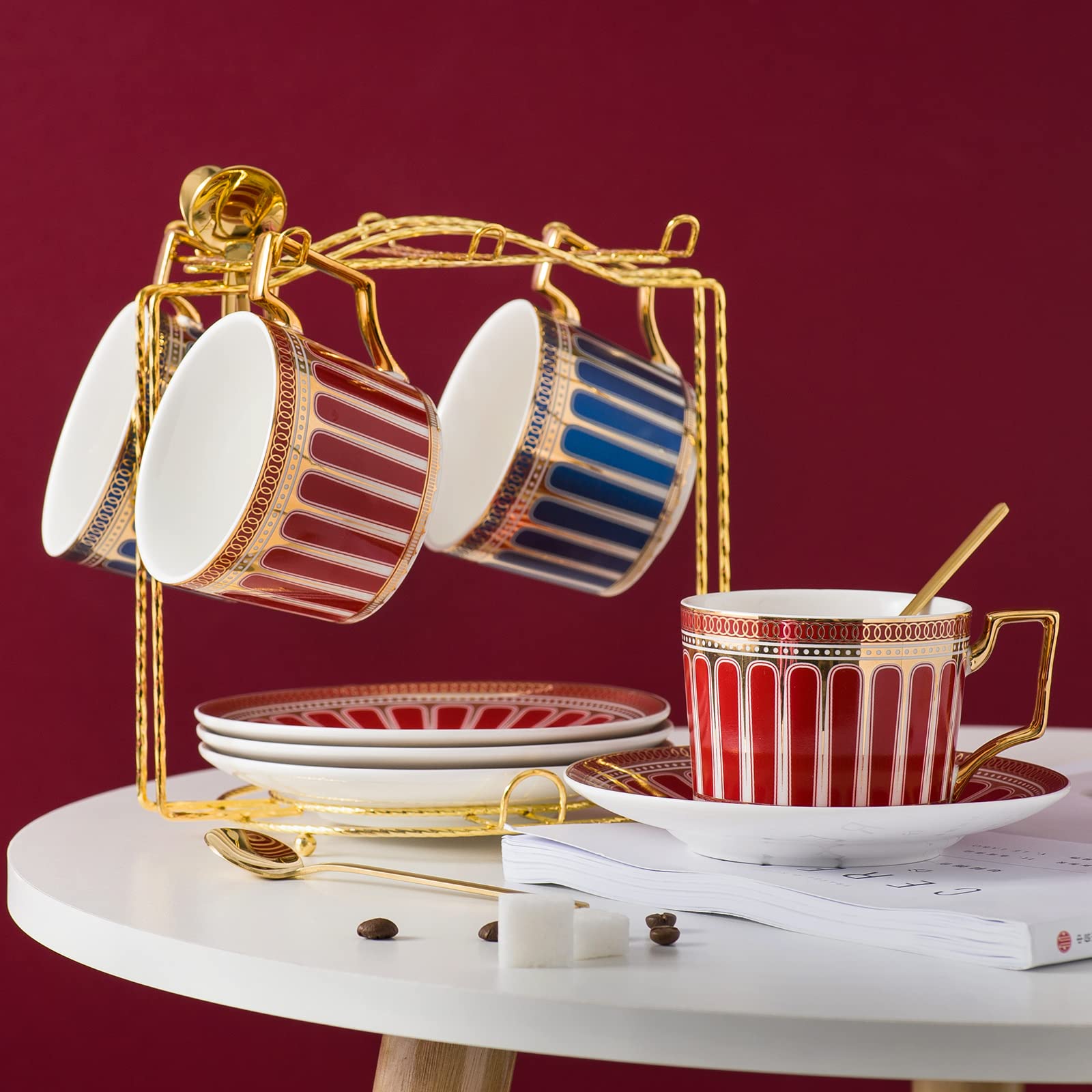 Zestawy filiżanek do kawy z ceramiki w stylu europejskim, 200 ml Kościany porcelany z eleganckim szkliwieniem w kolorach czerwono-złotych, zestaw do herbaty na popołudniowe spotkania, zestaw do