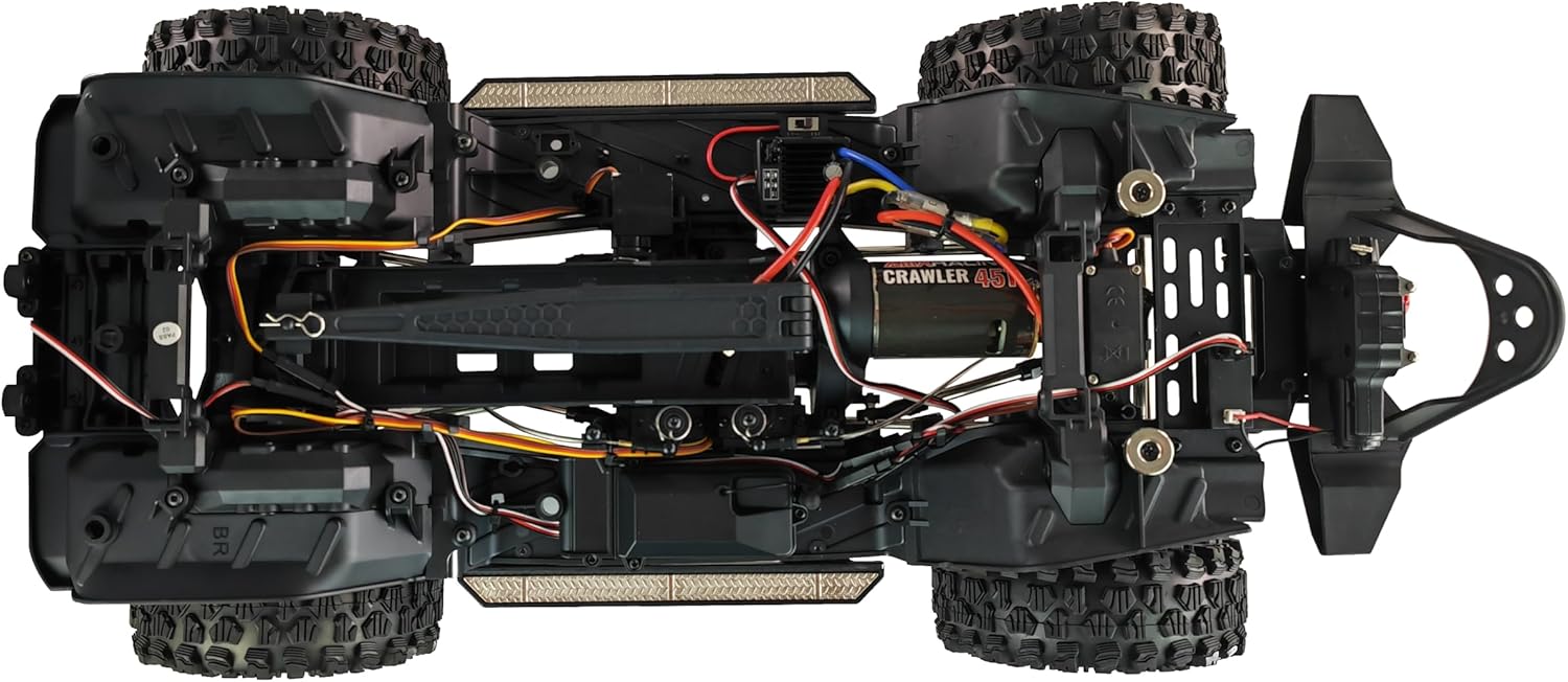 زیریں view of the Amewi AMXRock Crosstrail Crawler chassis showing electronics and battery compartment