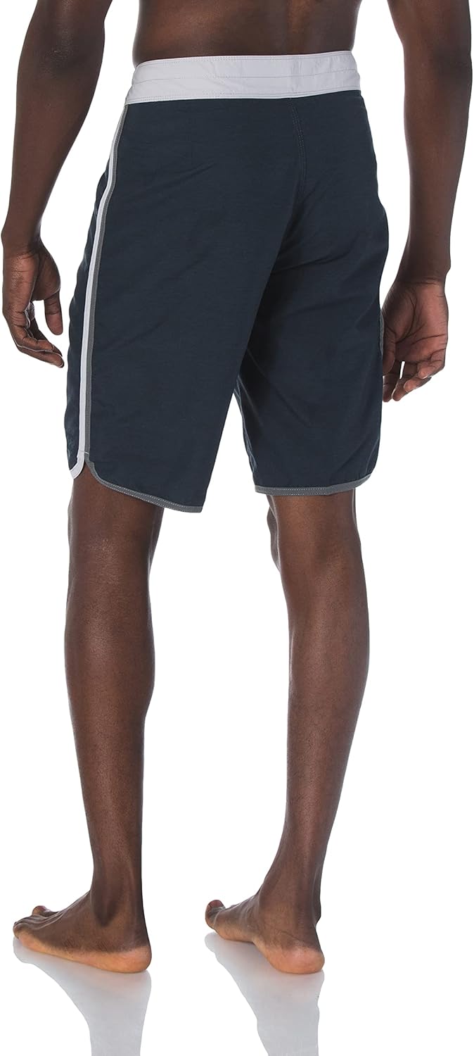 Billabong Mens Classic Wave 21 Inch Outseam Surf Suede Solid Boardshort - Image 2