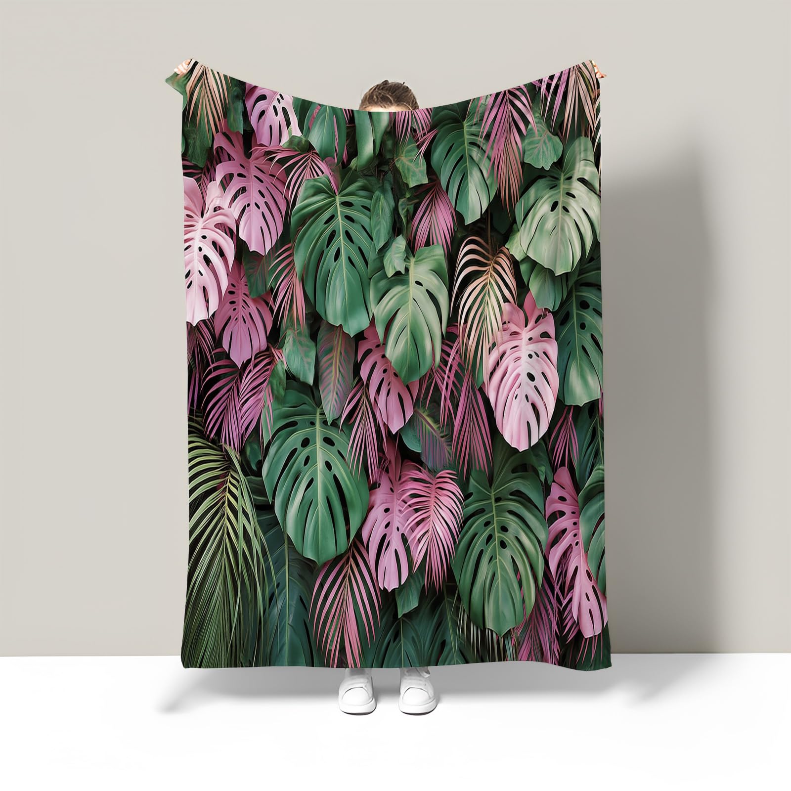 Couverture douce tropicale pour réchauffer vos soirées sur le canapé