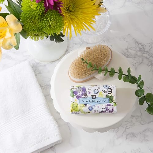 Miniatura 2 de Via Mercato Barra de jabón italiana (7.05 oz), No. 9 - uva, grosella negra y almizcle