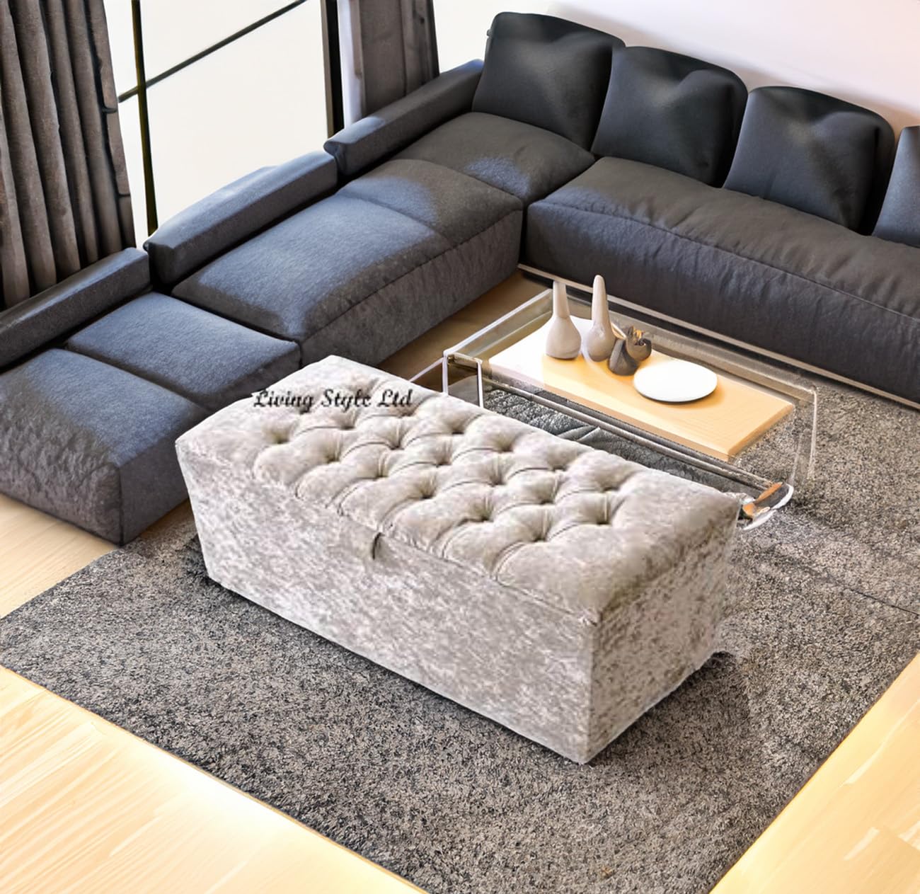 Banc coffre à jouets et repose-pieds : gagnez de l'espace avec ce pouf en tissu pelucheux