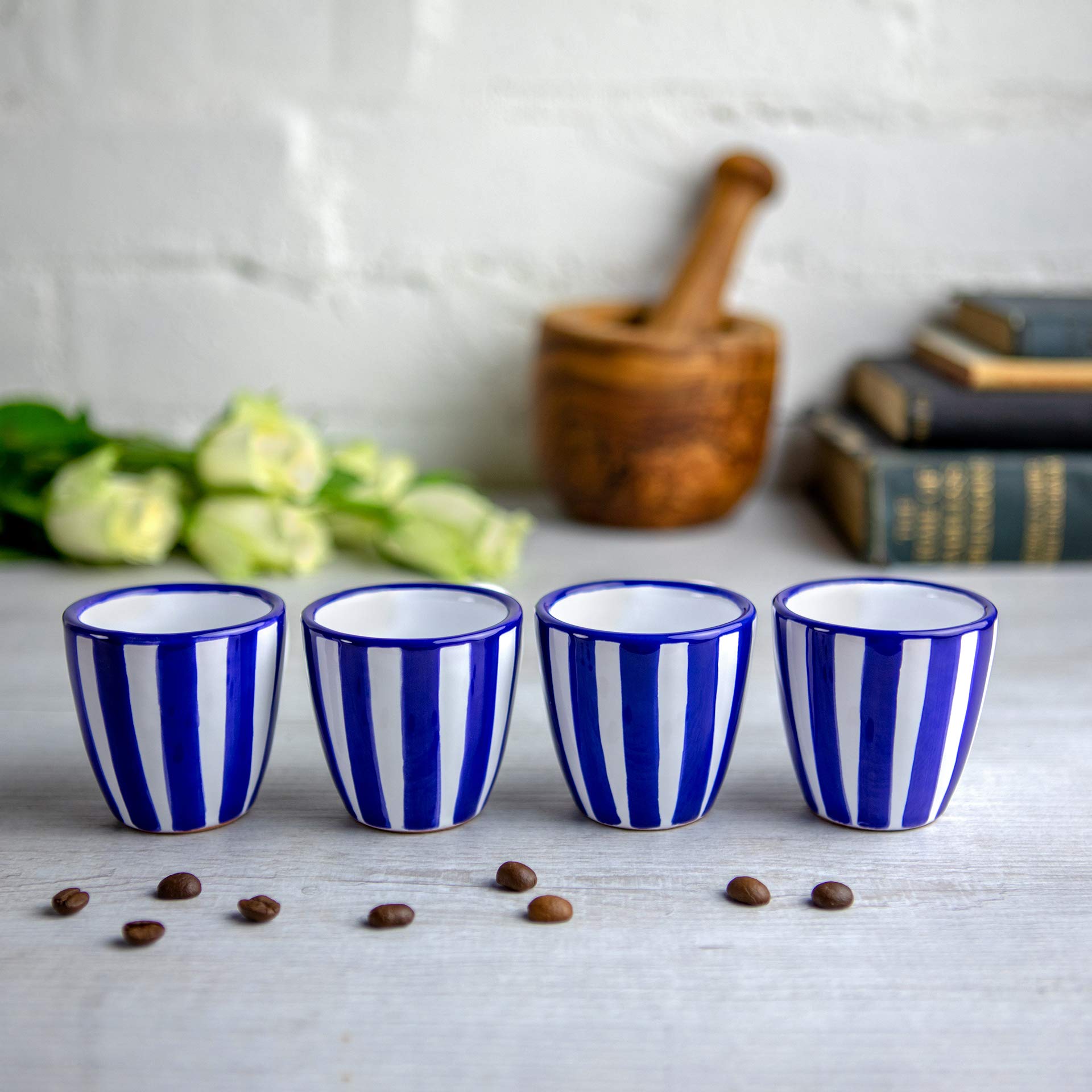 City to Cottage® Cerámica en Azul Marino a Rayas | Hecha y Pintada a Mano | Cerámica Esmaltada 2oz/60ml | Set de 4 Tazas de Café Espresso | Regalo