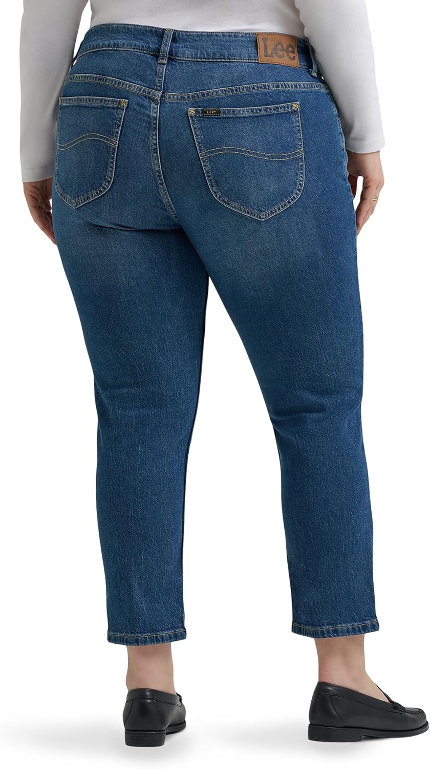 Lee Womens Plus Size Legendary 26" Straight Crop Jean - Image 3