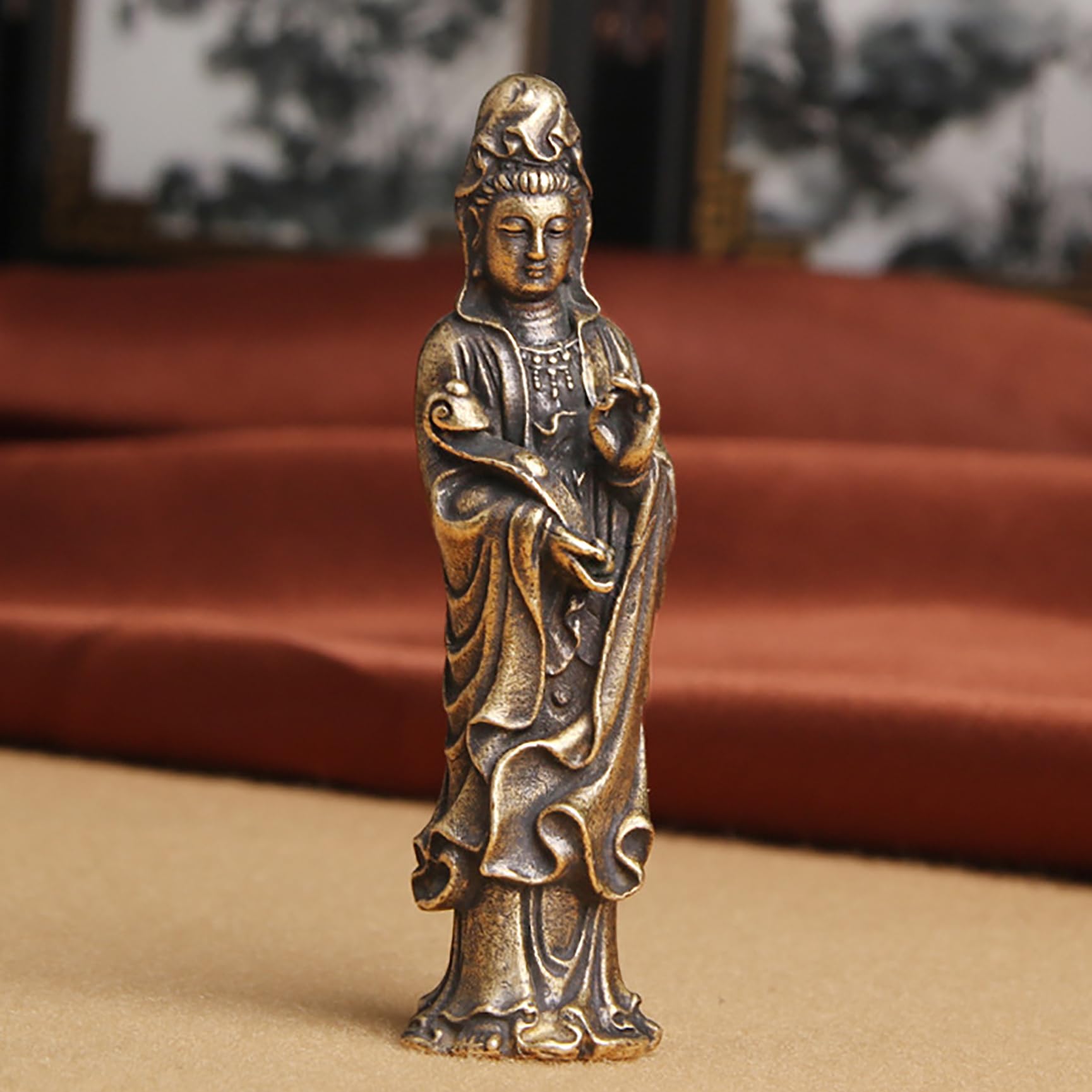 LOTONJTSolid Brass Statue South Sea Guan Yin Statue Kwan Yin Holding Ruyi As You Wish Bronze Statue Metal Art Buddhist Meditation Decor Feng Shui Wealth Love Amulet Home Figurine Yard Garden
