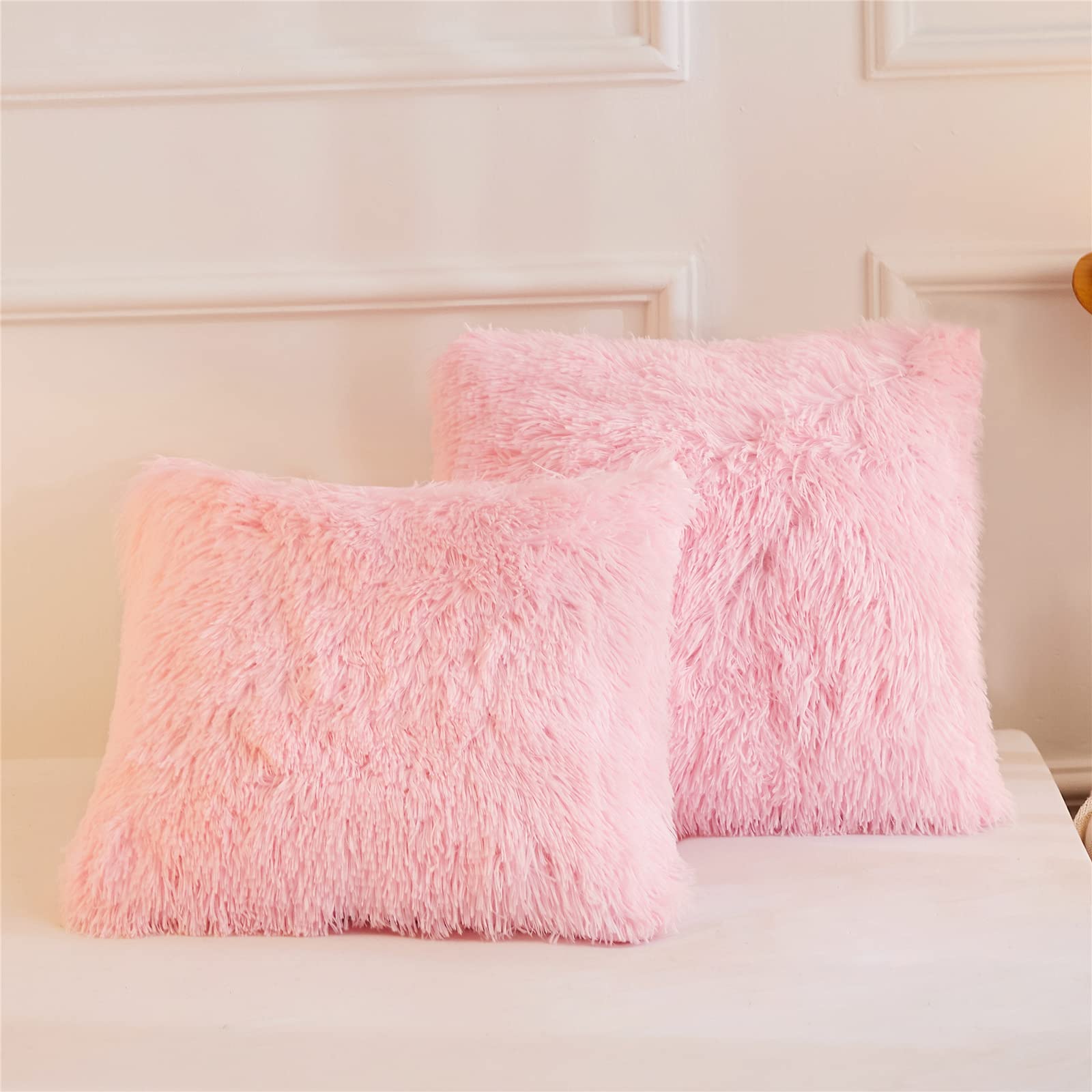 HAIHUA Faux Fur Throw Pillow Covers, Fluffy Soft Fuzzy Decorative Pillow Cases Cute Pillowcases for Home Bedroom Living Room, Zipper Closure, Set of 2