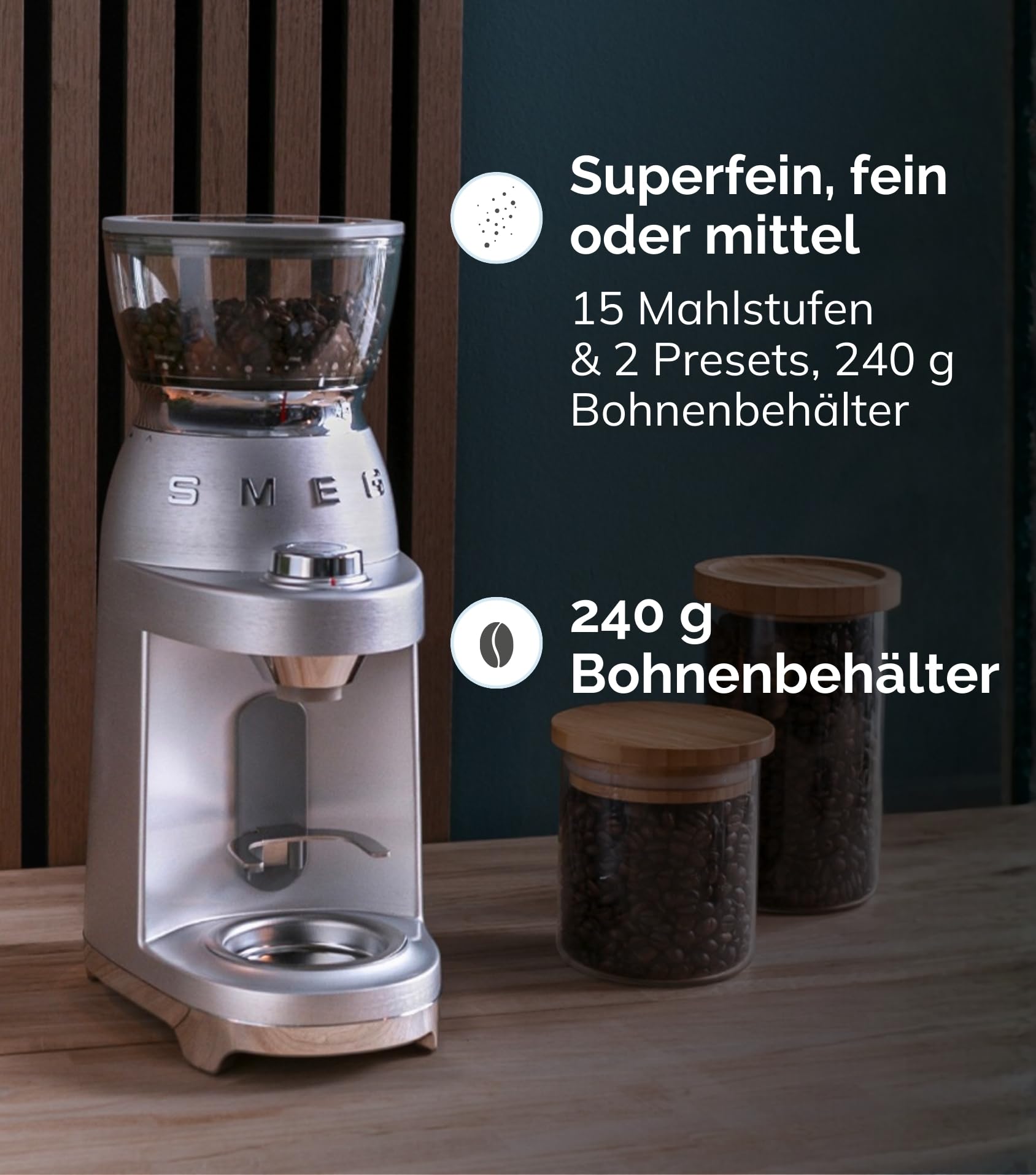 Smeg, Kaffeemühle CGF02SSEU, konisches Edelstahlmahlwerk, 50 Mahlgrad Einstellungen, 240 g Kaffeebohnenbehälter, Einzel- und Doppelkaffeefunktion, Antistatiksystem, 150W, Aluminium