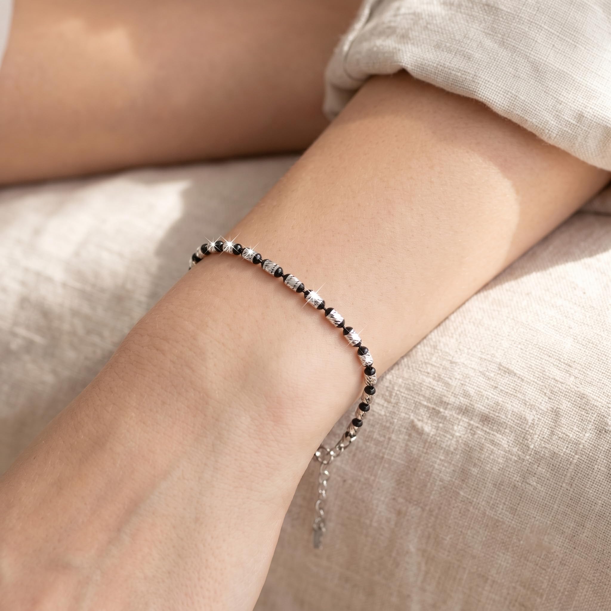 Aka Gioielli - Pulsera de barriles de 3 mm diamantados de plata 925 bicolor
