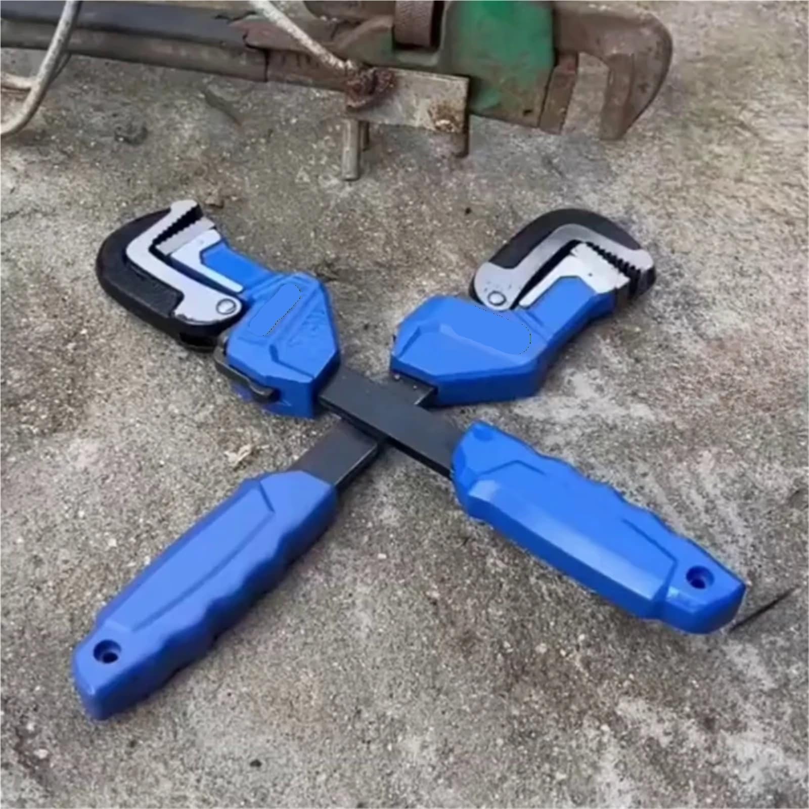 Llave de tubo ajustable, alicates de fontanero, herramienta de fontanería Universal for grifo de baño, llave inglesa