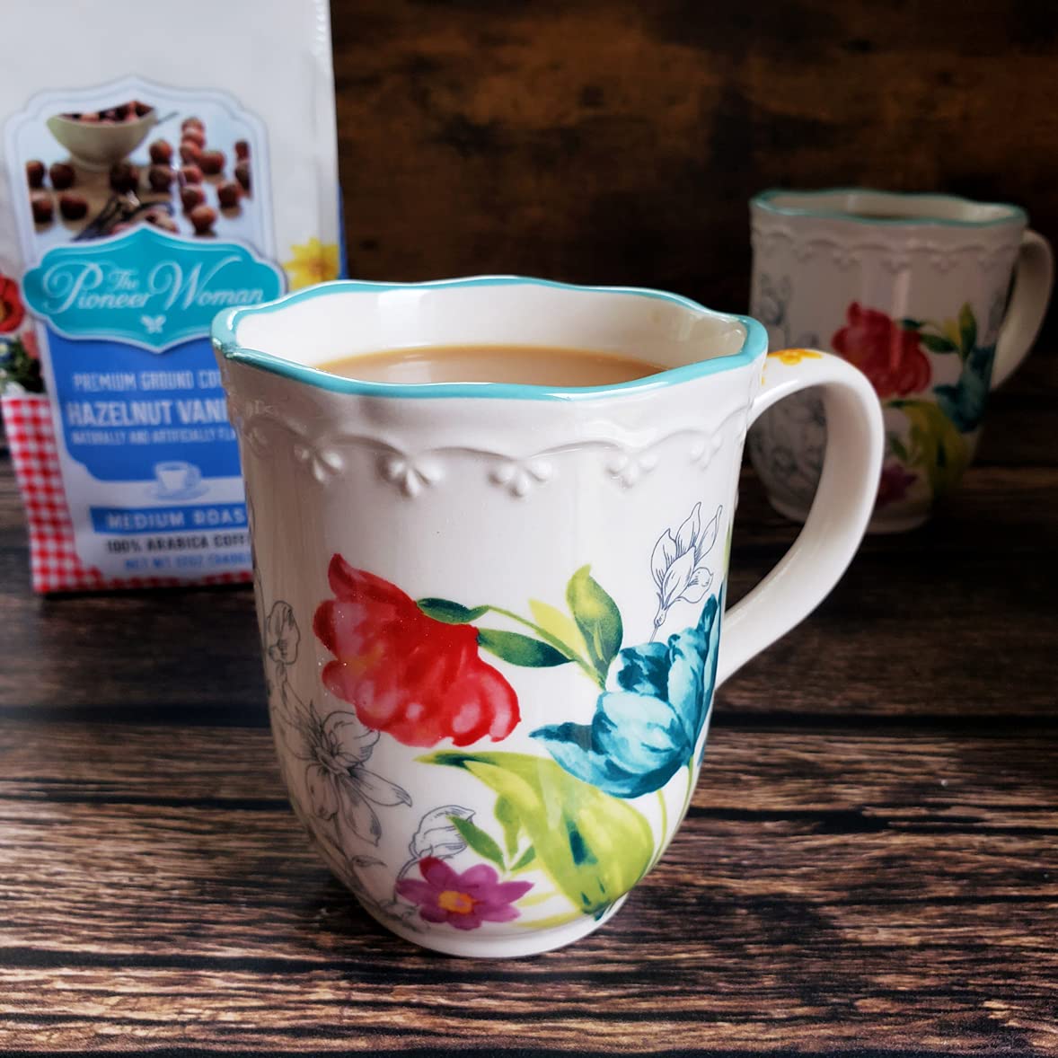 The Pioneer Woman Flavored Ground Coffee Medium Roast, Cinnamon Roll, Medium Roast Coffee for Drip Coffee Maker or Pour Over Coffee Maker, 12 Oz Bag : Everything Else