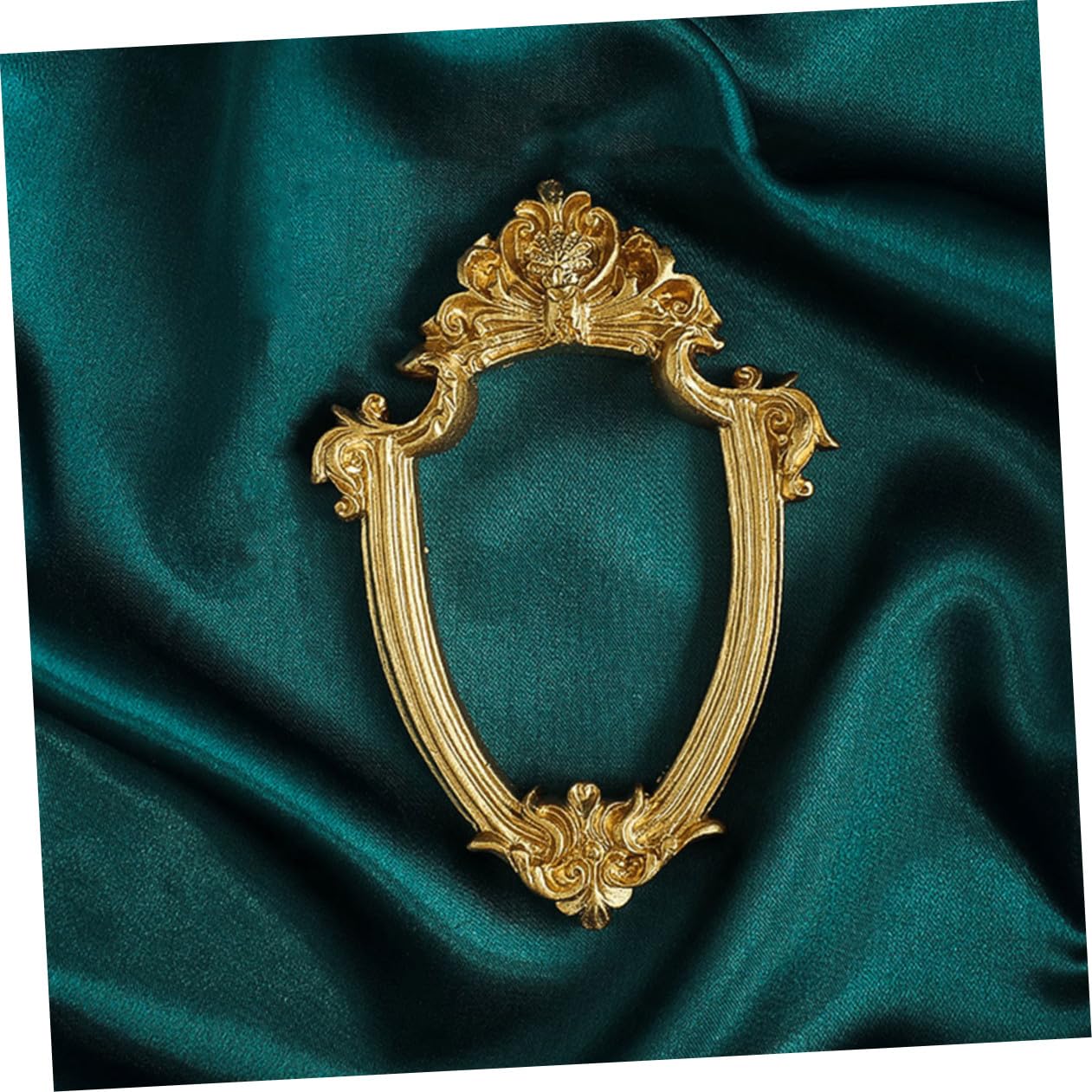 UKCOCO Mini Cadres Photo Décoratifs Finition Fine Lot de 3 en Résine Dorée, Ornement Chic et Style Européen pour Décoration Élégante de Maison ou Café