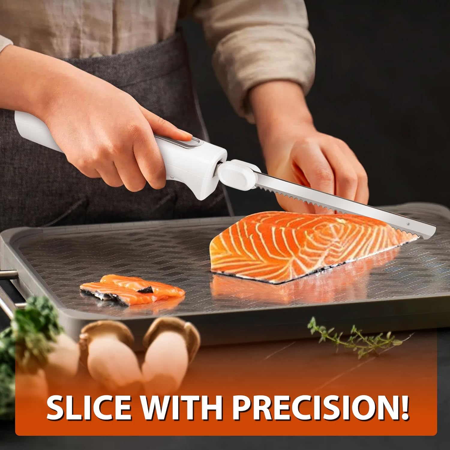 Electric Knife,Electric Carving Knife Set with Two Serrated Stainless Steel Blades,Carving Fork,with Non Slip Handle,Safety Lock and Storage Case for Meat,Bread Fish,Other and Foods.