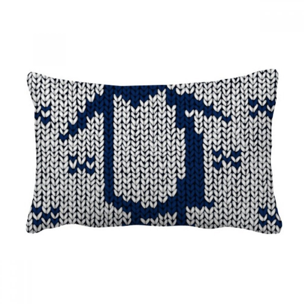 Idée cadeau déco coussin pingouin tricot nordique pour anniversaire et crémaillère