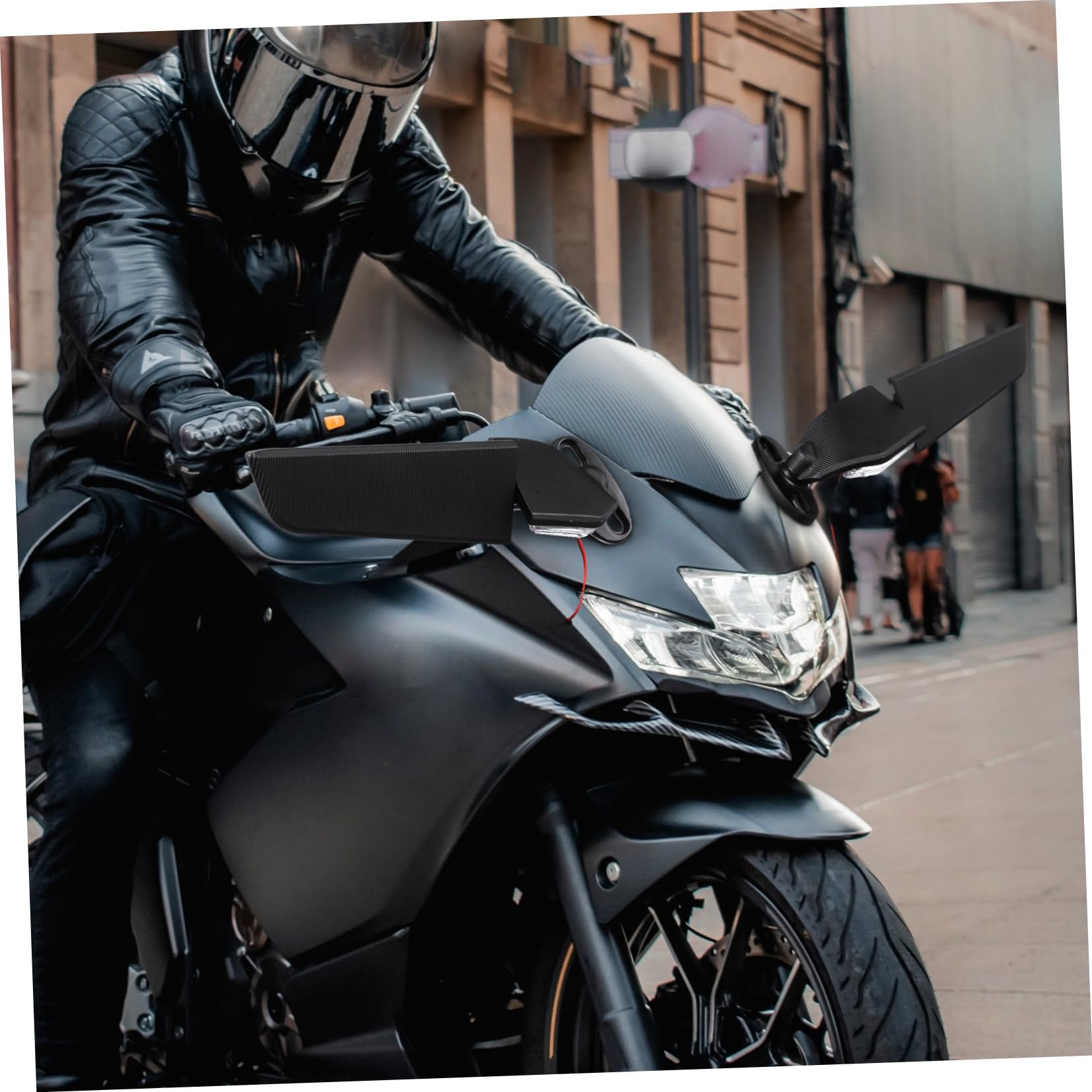 Specchietti Laterali Moto con Frecce 1 Paio Nero Lega di Alluminio ABS | Montaggio Rapido, Accessori Necessari Inclusi, Struttura Stabile e Robusta su Manubrio per Uso Quotidiano
