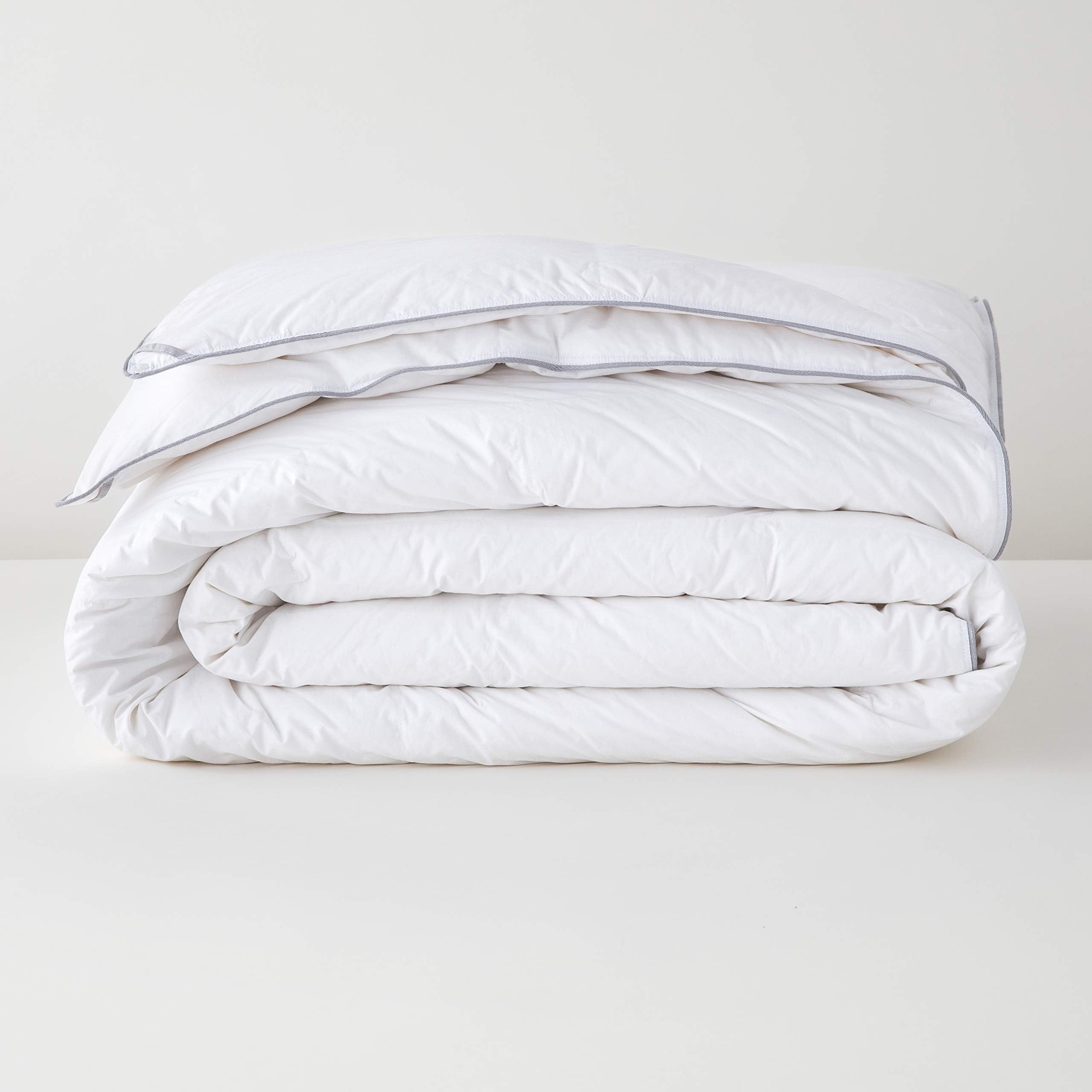 Tuft & Needle, Down Duvet Insert, Mediumweight, Humanely Sourced Down - Full/Queen