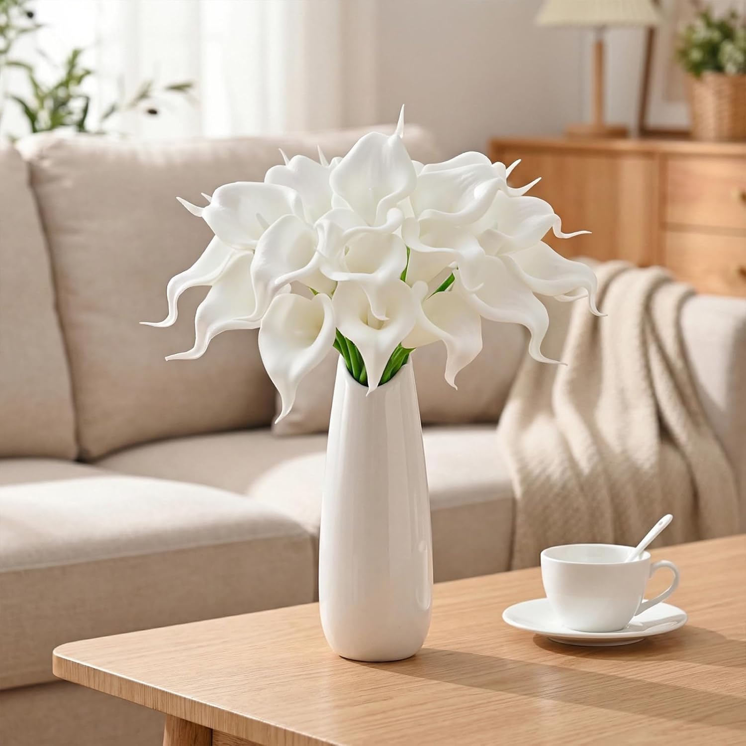 Yastouay 36 Pcs Calla Lily Artificial Flowers, Real Touch Pure White Artificial Flowers Wedding Bouquet, Real Look Fake Flowers for Wedding Home Indoor Outdoor Centerpiece Decor