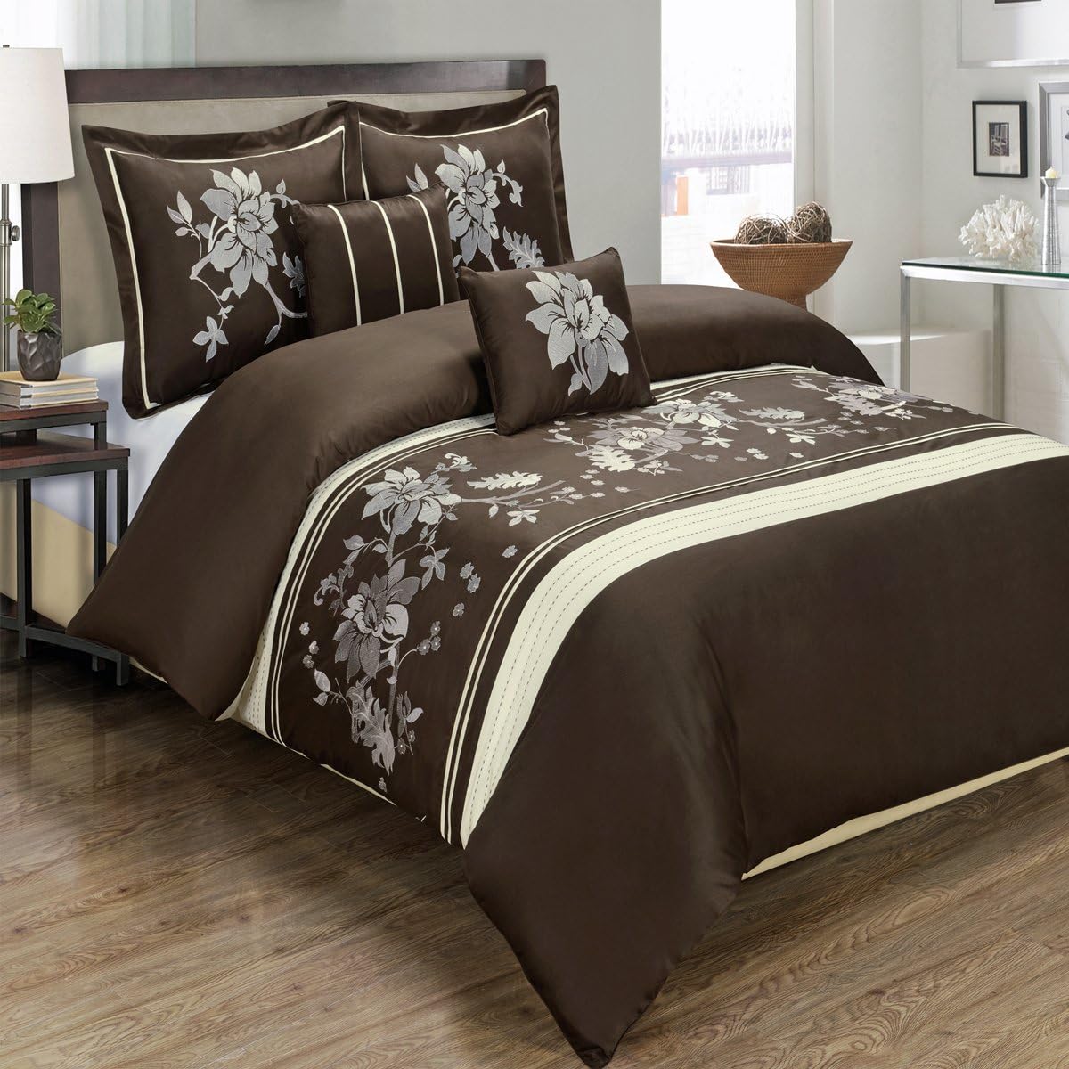 Royal Hotel Bedding 10 Piece Myra Queen Size Embroidered Bed in a Bag Comforter Set, Chocolate