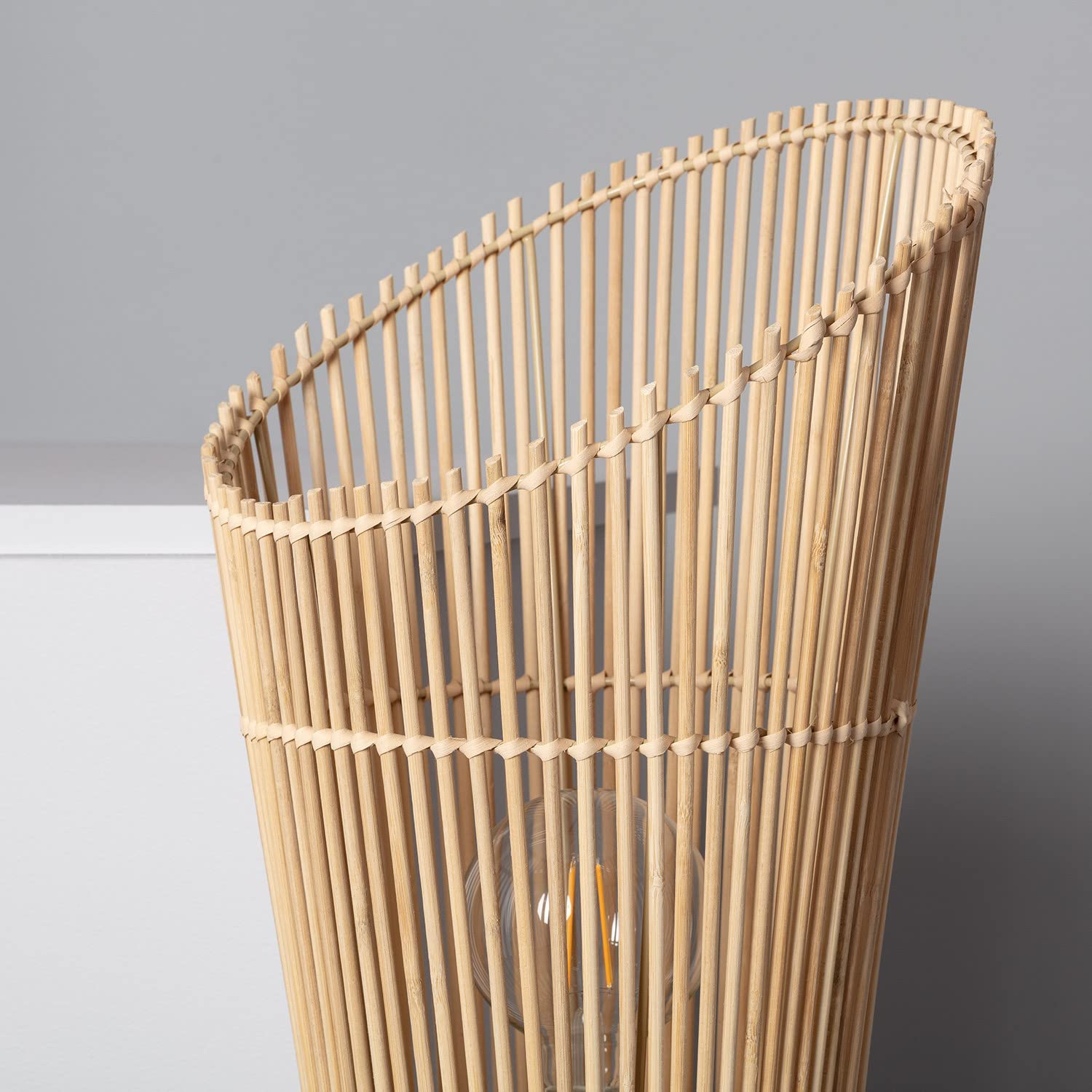 LEDKIA LIGHTING - Lámpara de Pie Marady | Diseño Mediterráneo y Natural | Compatible con Bombillas LED E27 | Para Salón; Dormitorio y Más | 1180 mm Alto; Natural; Bambú