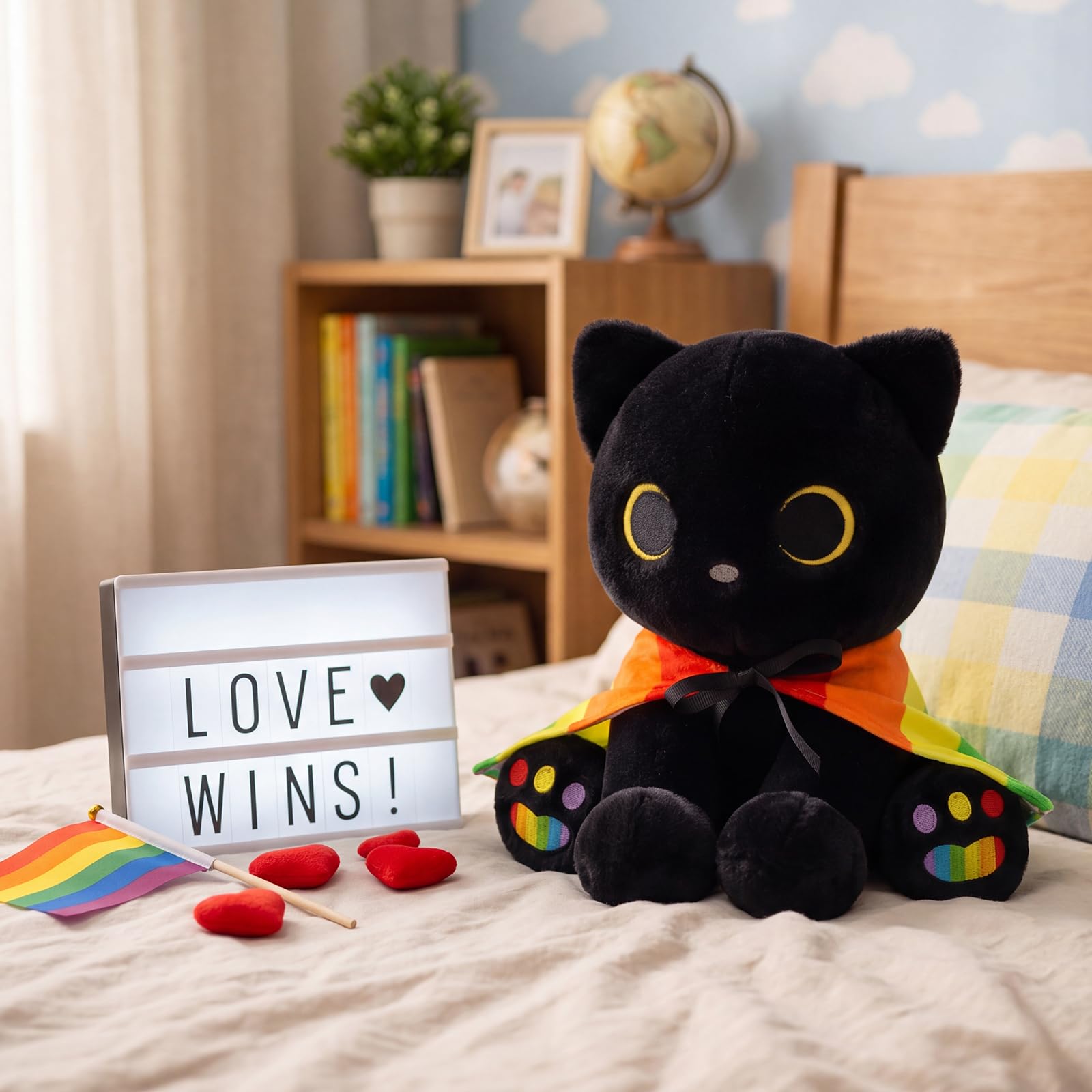 Gatto nero peluche Pride Month Gifts Decor, 20,3 cm carino gatto farcito animale con mantello arcobaleno rimovibile, abbracciabile Kawaii LGBTQ+ regalo per amici, amanti e alleati