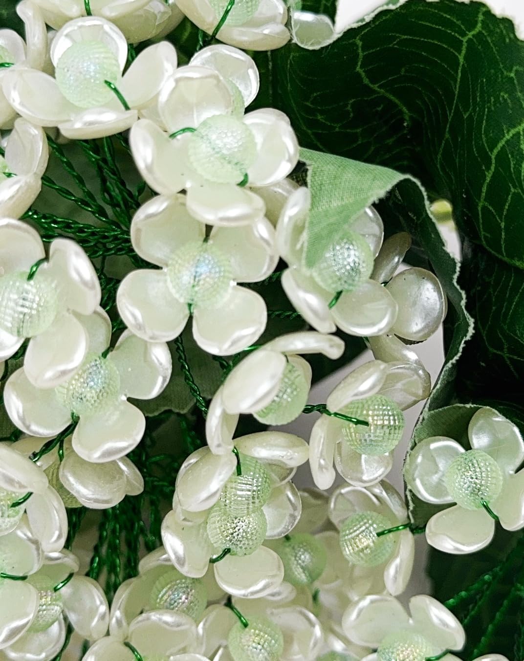 ハンドメイドホワイトアジサイブーケ(4個セット) &ndash; クリスタルのアクセントが付いた造花の茎、センターピース、イベントや日常の装飾に