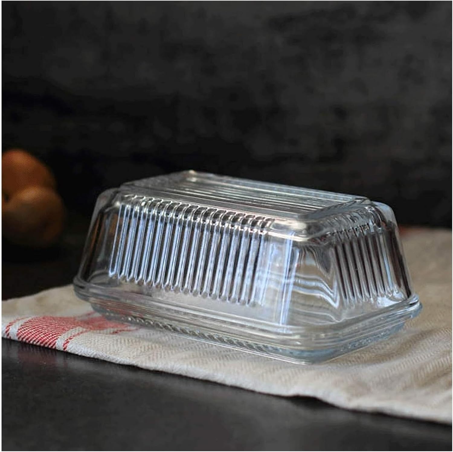 Butter Dish Glass Butter Dish with Lid. Transparent Storage Box for Fruit Butter Cakes.Butter Box is an for Relatives and Friends Kitchen Gift,