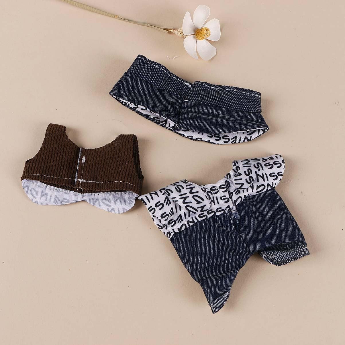Compatible with Labubu (NO Doll Included) - Urban Street Style Denim & Letter Print Outfit Set (Hat, Vest, Shirt, Pants) Compatible with Labubu 15cm/17cm (Doll Excluded), Cute Doll Accessories