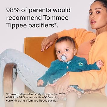 Tommee Tippee Night Time Pacifier, 6-18 Months, Symmetrical Silicone Baglet, BPA-Free Binkies, Glow in The Dark Technology, Blue Rainbow, Pack of 6 | Symmetrical Silicone Baglet, BPA-Free Binkies, Blue Rainbow Colors