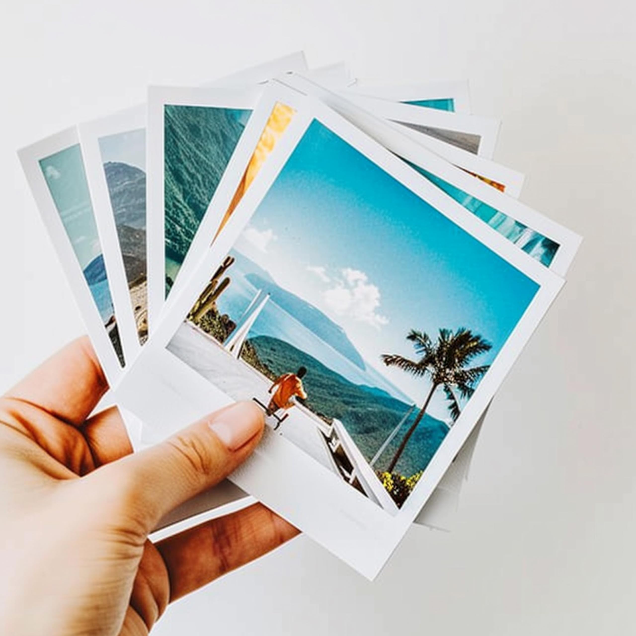 Stampa Foto dal Cellulare Online - 100 Stampe 10x15, 12x16, Vintage, 15x23 cm | Carta Fotografica Fujifilm Professionale | Invio Semplice via WhatsApp WeTransfer Email (100 stampe 15x23 cm)