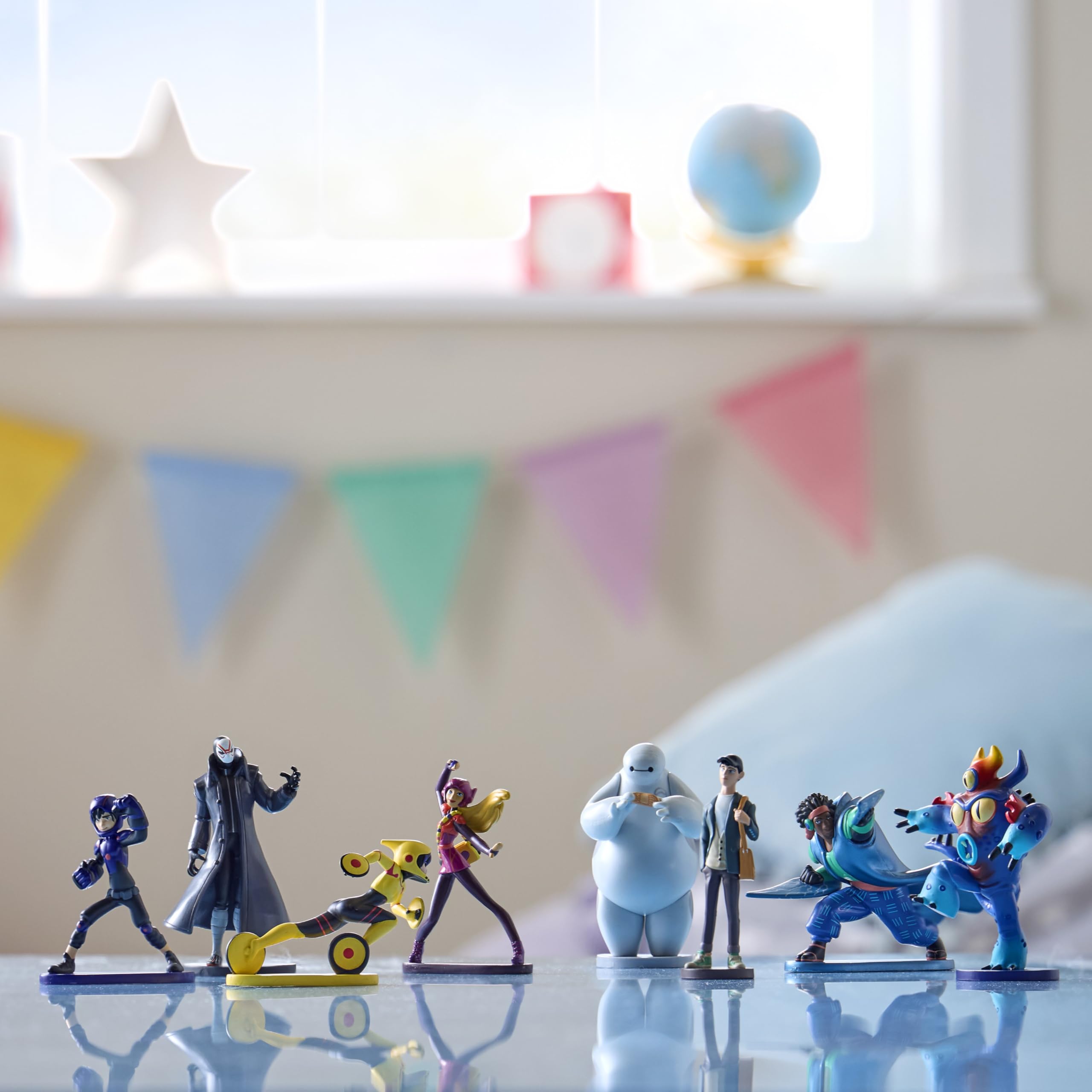 Disney Store Official Big Hero 6 Figure Set, 8 Toys including Hiro, Baymax, Go Go, Honey Lemon, Wasabi, Fred, Tadashi - Image 2