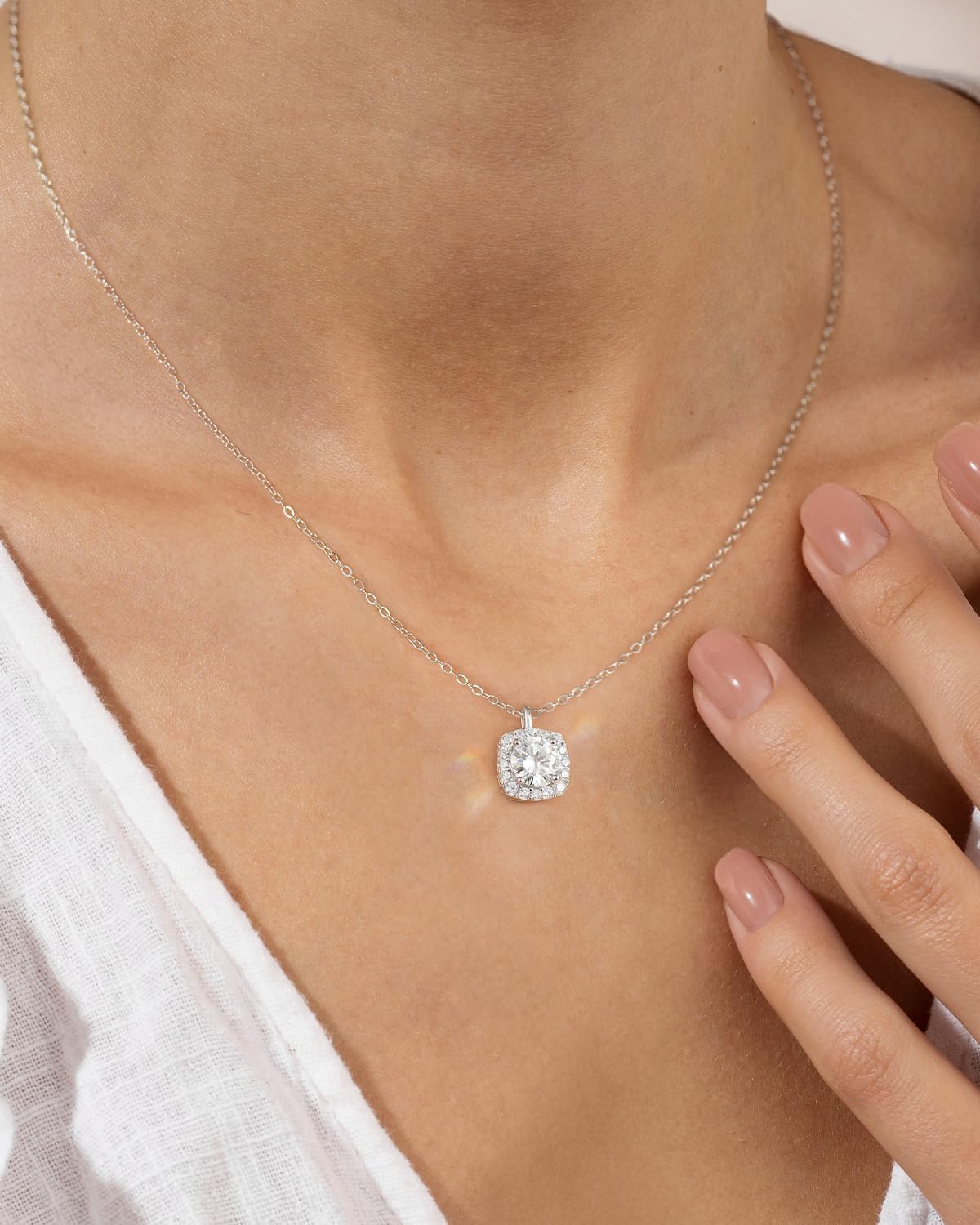 Moissanite Necklace Jewelry Gifts for Women: 18K White Gold Plated 925 Sterling Silver D Color VVS1 Lab Created Diamond Pendant, Anniversary Valentine Birthday Gifts for Wife Mom Girlfriend Her - Image 4