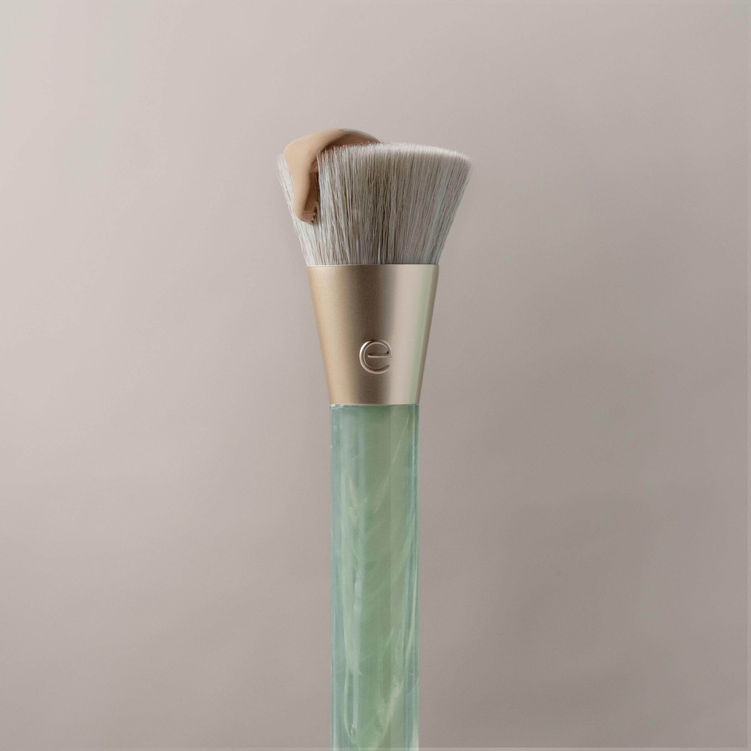 EcoTools Sea Gems Liquid & Cream Blending Brush, Foundation, Contour & Blush Makeup Brush for Smooth Buildable Coverage, Sustainable Design, Vegan & Cruelty-Free, 1 Count