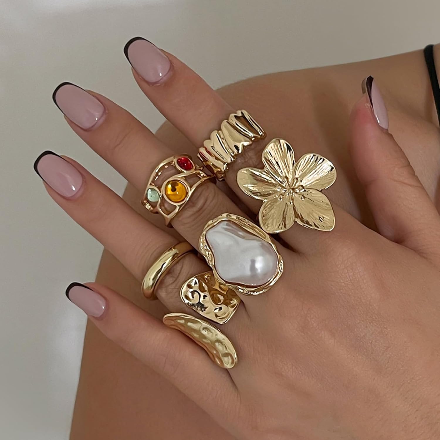 HUASAI Chunky Gold Rings for Women Christmas Gold Flower Chunky Rings Pearl Stackable Statement Butterfly Thumb Retro Ring Set Trendy Christmas Jewelry Gifts - Image 2