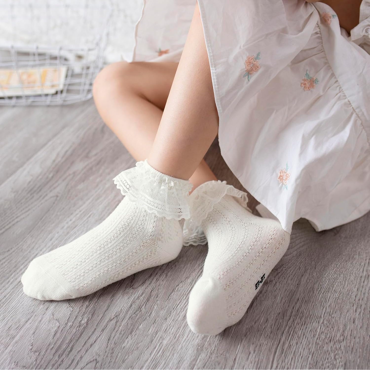 3/5 Pairs Baby Girl Socks Infant Toddler Ruffle Eyelet Lace Socks Seamless Princess Frilly Knit Sock for Kids