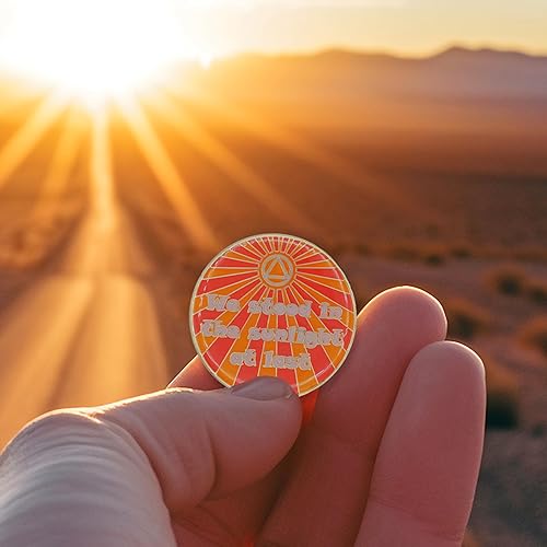 Miniatura 7 de Sunlight of The Spirit Sobriety Chip AA Coin Recovery Gift Affirmation Token  Medallón chapado en oro que brilla en la oscuridad