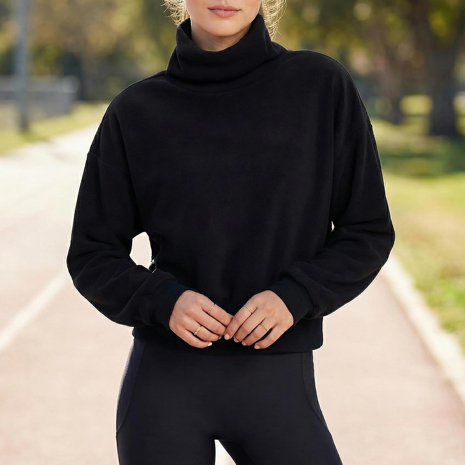 Ainangua Cropped Fleece Mock Neck Sweatshirt for Women Microfleece Cozy Long Sleeve Pullover Tops Fall Fashion Clothes