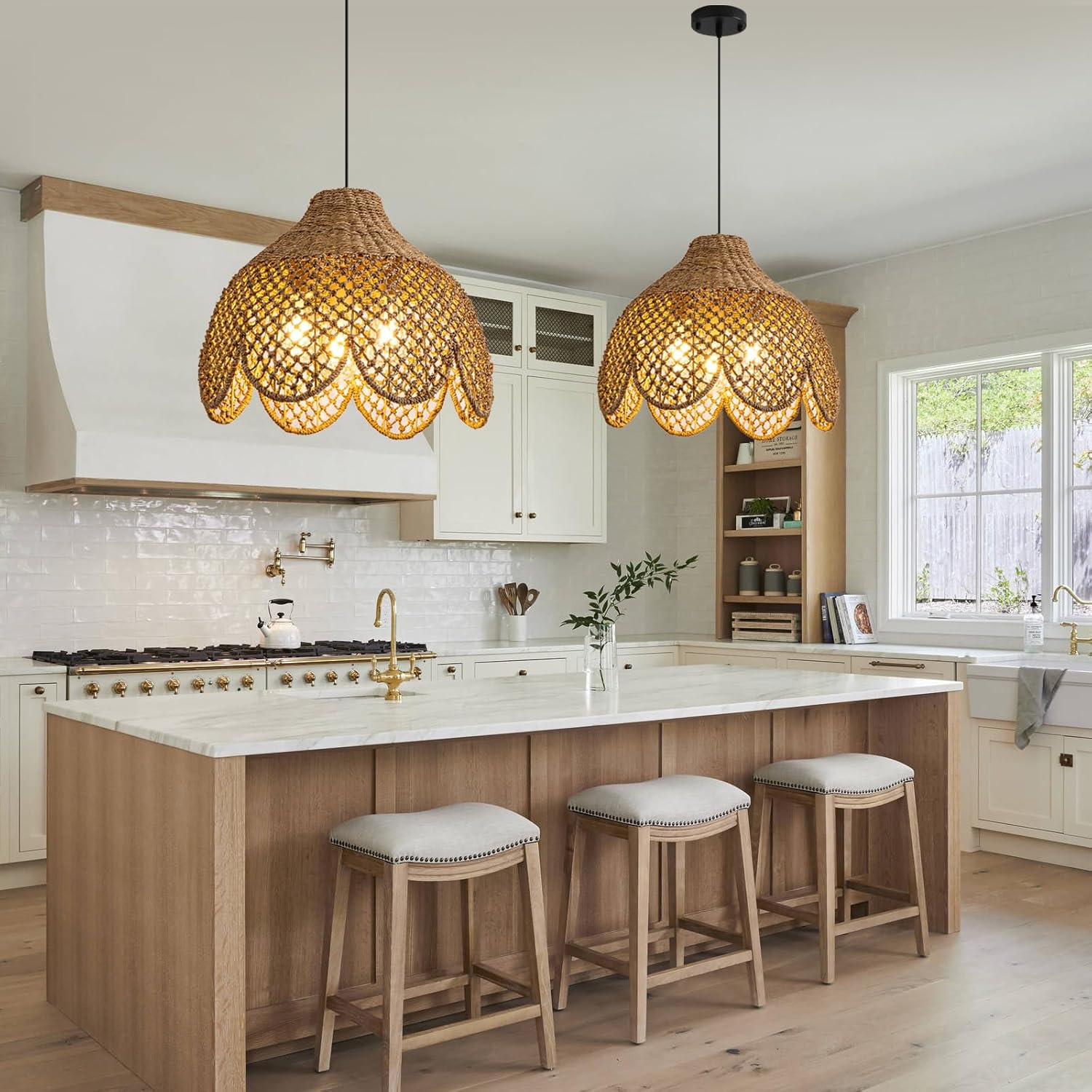 Rattan Pendant Light Fixtures,18.11" Boho Seagrass Pendant Light,3-Light Hand Woven Water Plants Rattan Chandelier for Dining Living Bedroom Kitchen Farmhouse