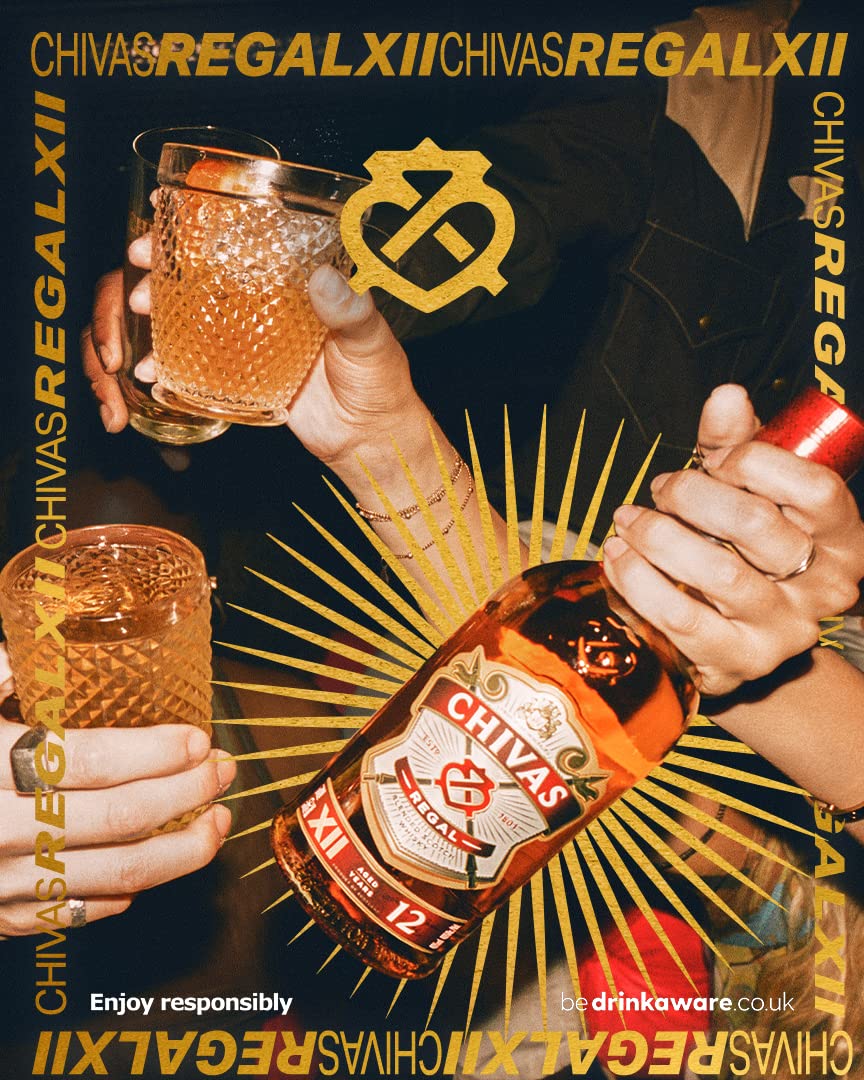 Chivas Regal 12 Años Whisky Escocés de Mezcla, 700ml + 18 Años Whisky Escocés de Mezcla Premium, 700ml
