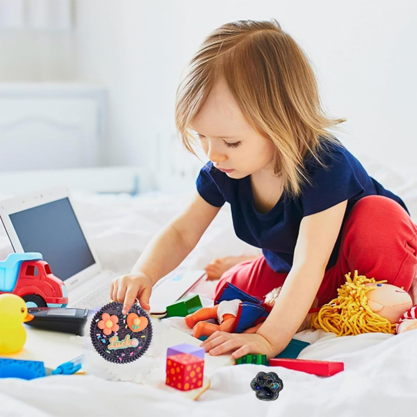 6 Stück Taba Squishy Spielzeug - 2 Kekse & 4 Katzenpfoten Anti-Stress Toys
