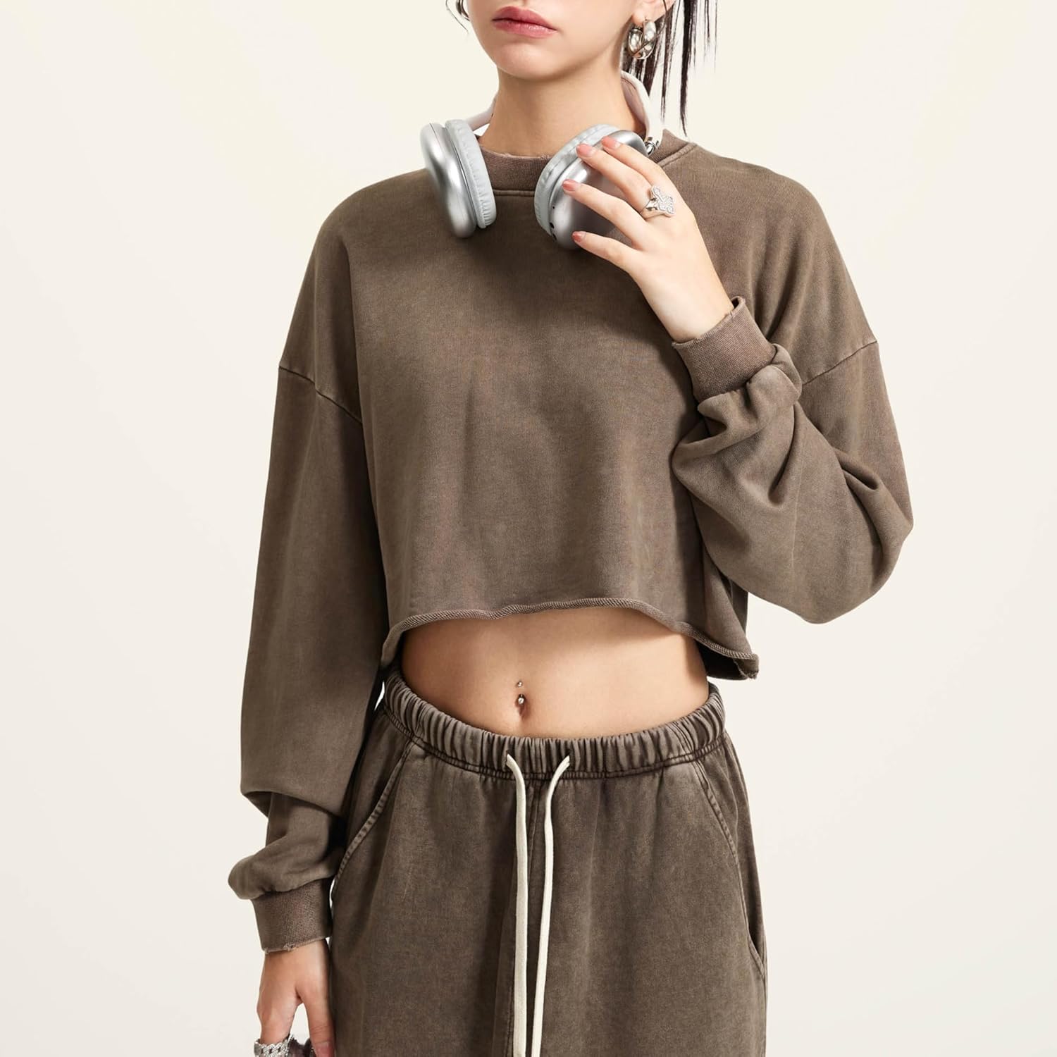 Hixiaohe Womens Cropped Sweatshirts Vintage Long Sleeve Pullover Tops Acid Wash Sweatshirt Hoodies for Women Workout Crop Top - Image 7