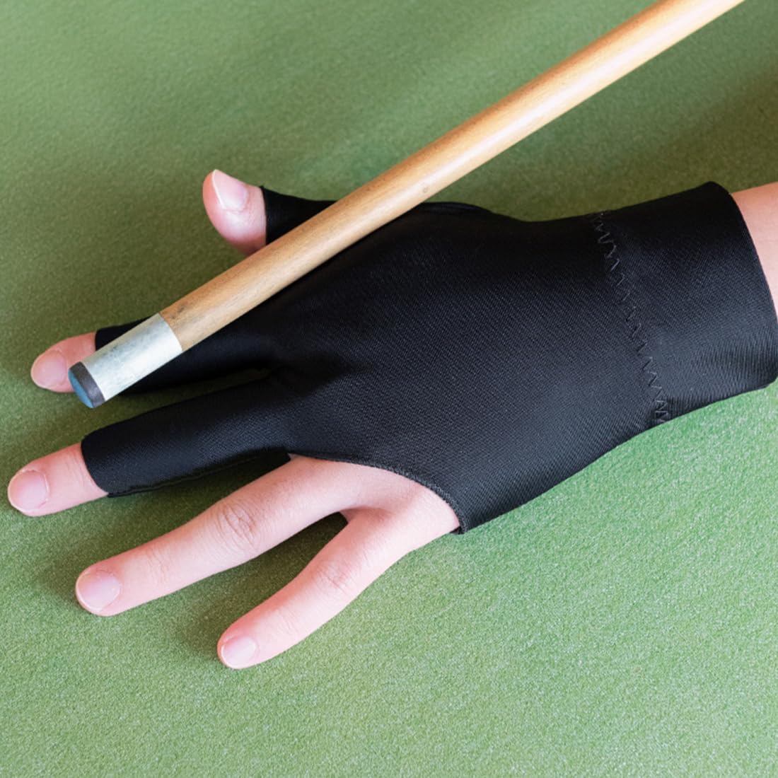 1 Pcs Guanto da esposizione a tre dita in lycra elastico utilizzato per il tiro a biliardo e gli sport da biliardo indossati dalla mano sinistra