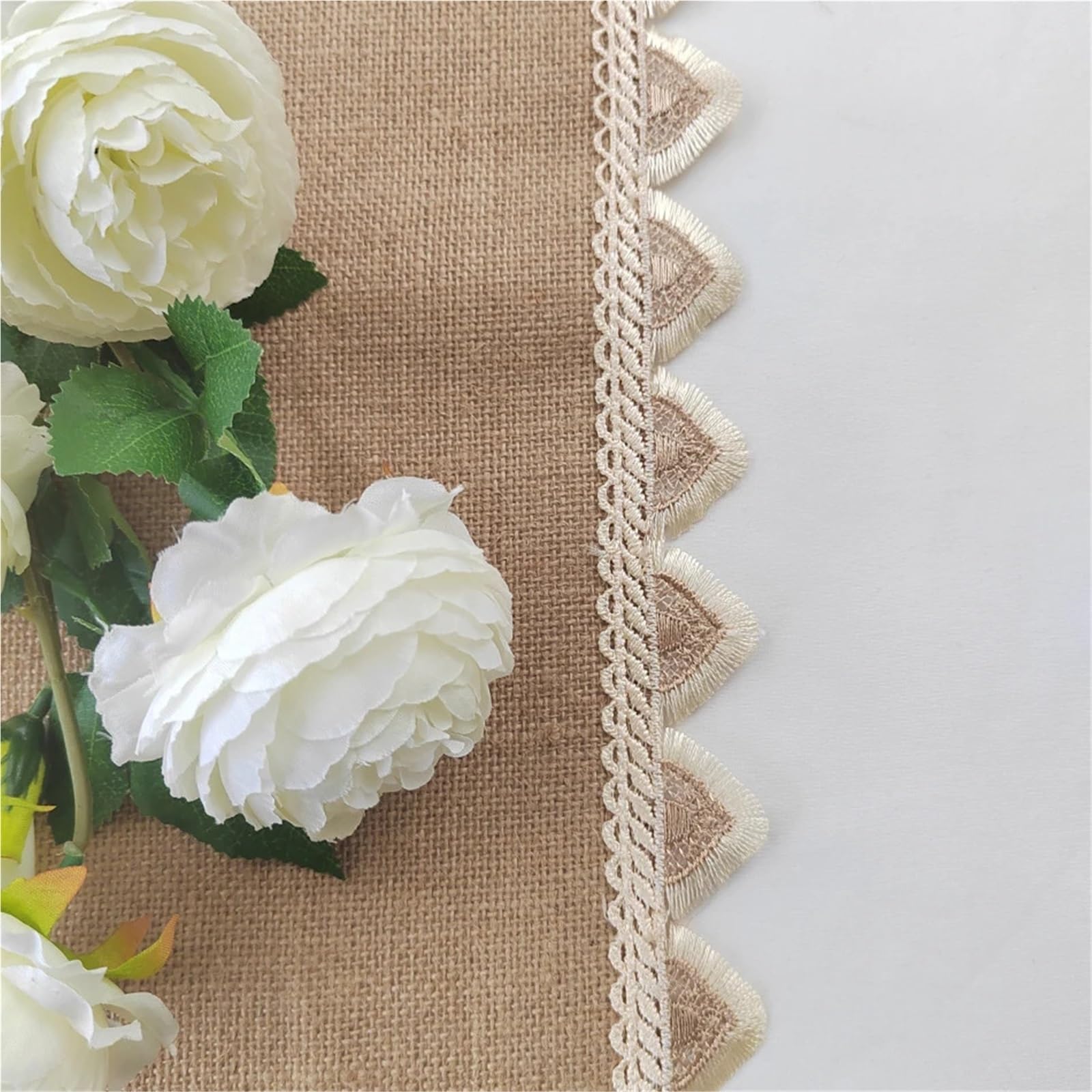 Runner da tavolo in lino e pizzo di iuta for la decorazione della tavola di casa, runner da tavolo in tessuto con bandiera da tavolo, decorazione for matrimoni Per La Tavola Da Pranzo(30X220CM)