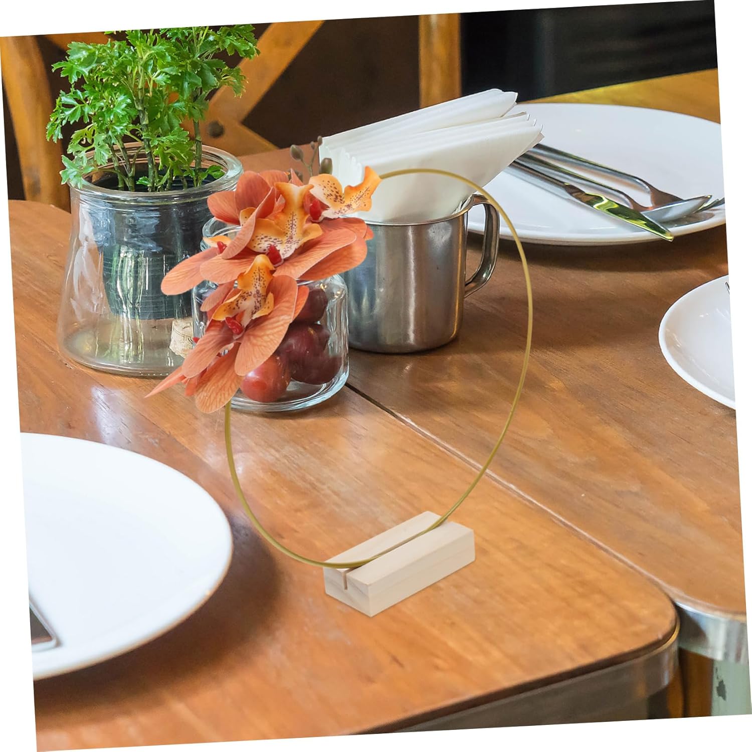 Cabilock 24pcs Gold Metal Floral Hoops for DIY Decor Round Wreath Rings with Wooden Base Versatile Craft Supplies for Wedding Table Centerpieces and Wall Art