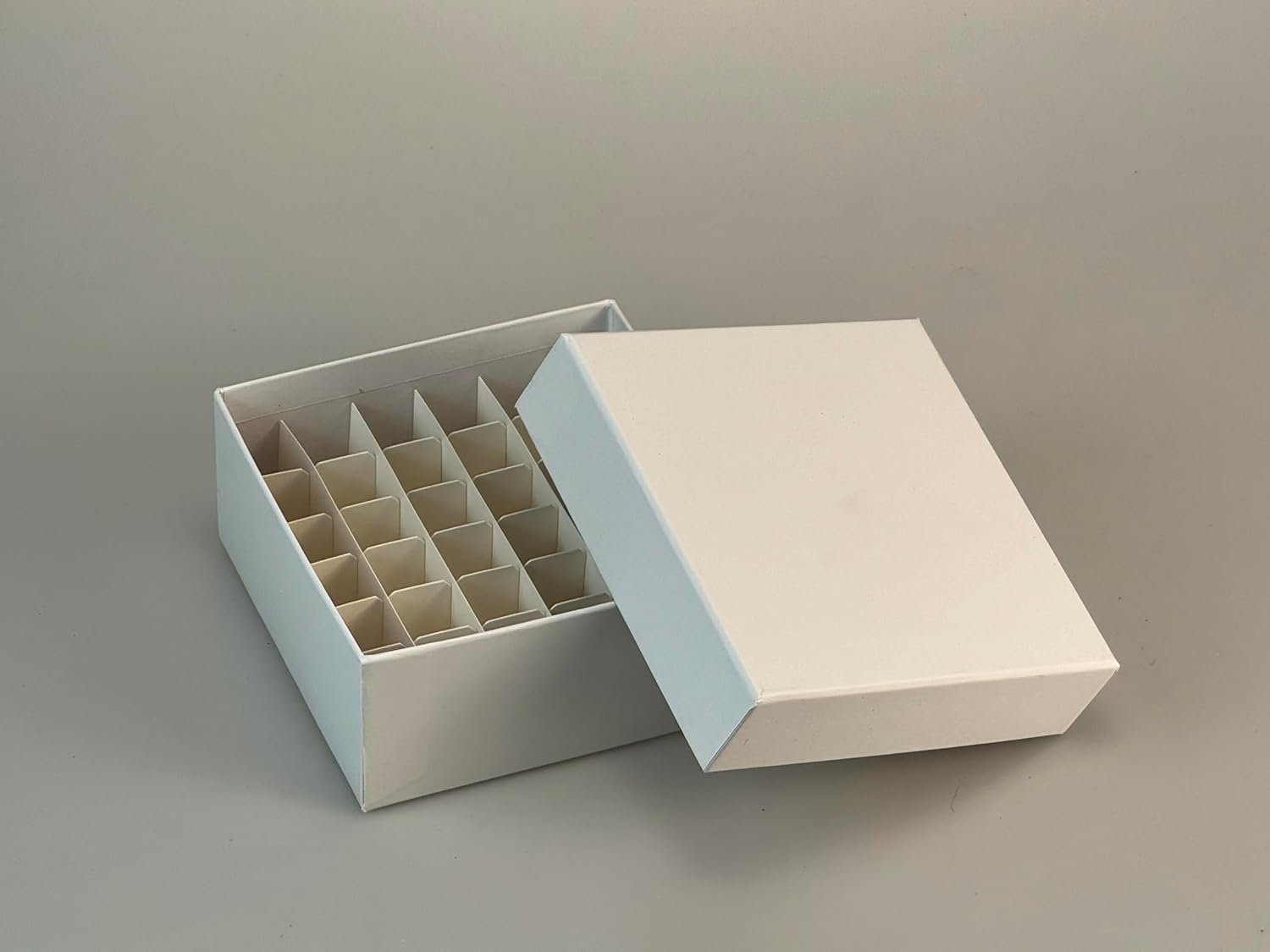 Cardboard Cryogenic Tubes Storage Box Cryobox and Dividers 5ml 36well Pack of 4