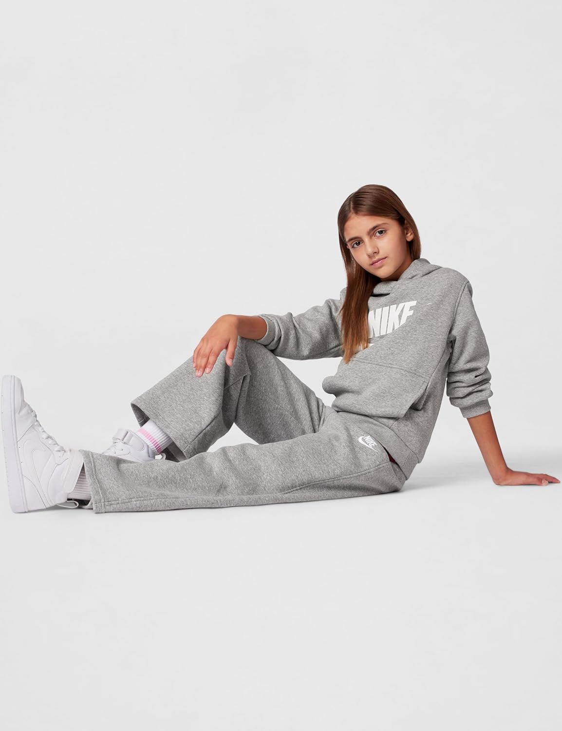 Nike Girls' Sportswear Club Fleece Wide-Leg Pants - Image 4