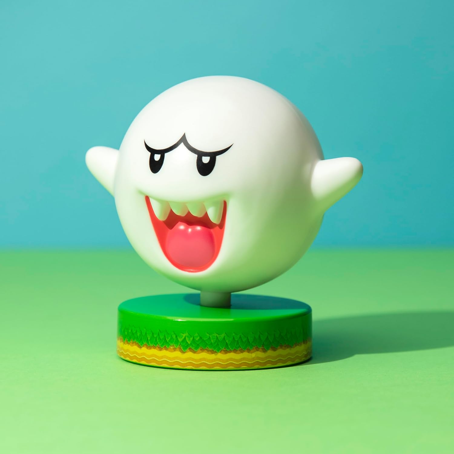Super Mario Icons Boo Light – 10cm LED Character Light, Battery Powered, Official Nintendo Merchandise - Paladone