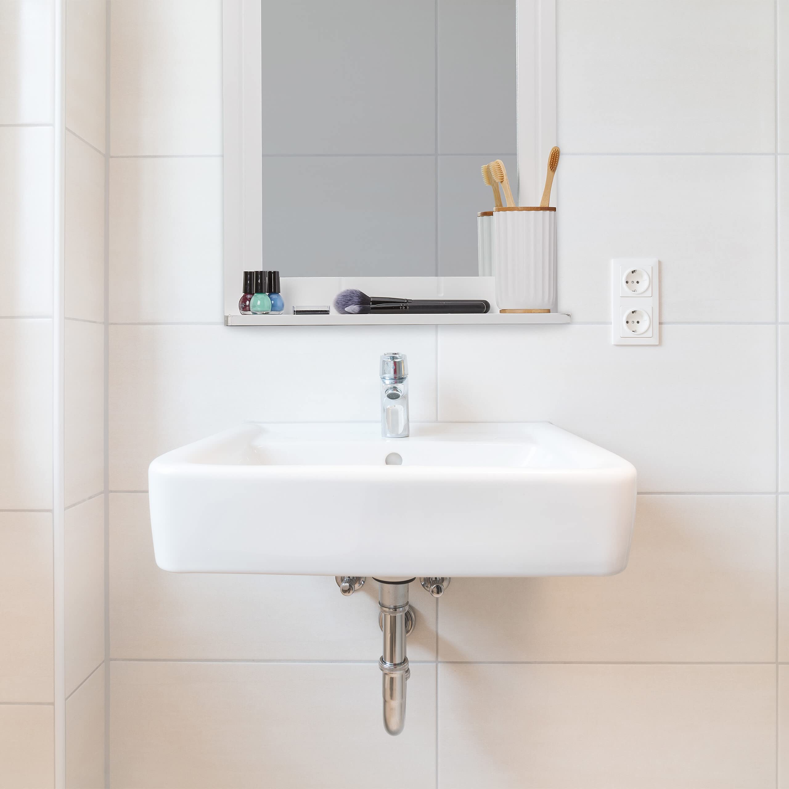 Relaxdays Espejo de Baño con Balda Hecho de MDF, Montaje en la Pared, Enmarcado, Rectangular, 55 x 40 x 12 cm, Blanco