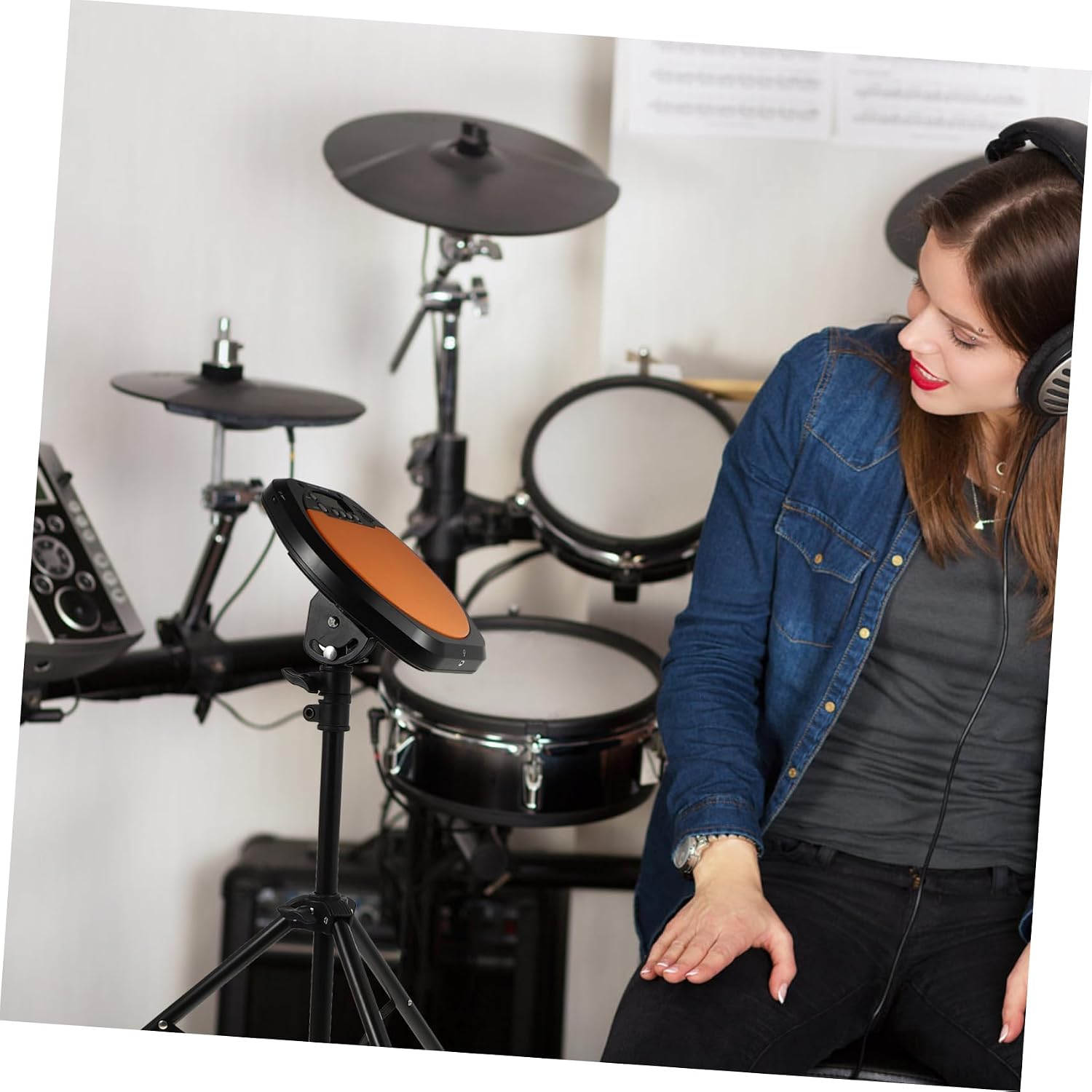 Levemolo Adjustable Height Tripod Dumb Drum Stand Practice Rack for Indoor Use Portable and Durable Snare Drum Holder for Beginners and Musicians