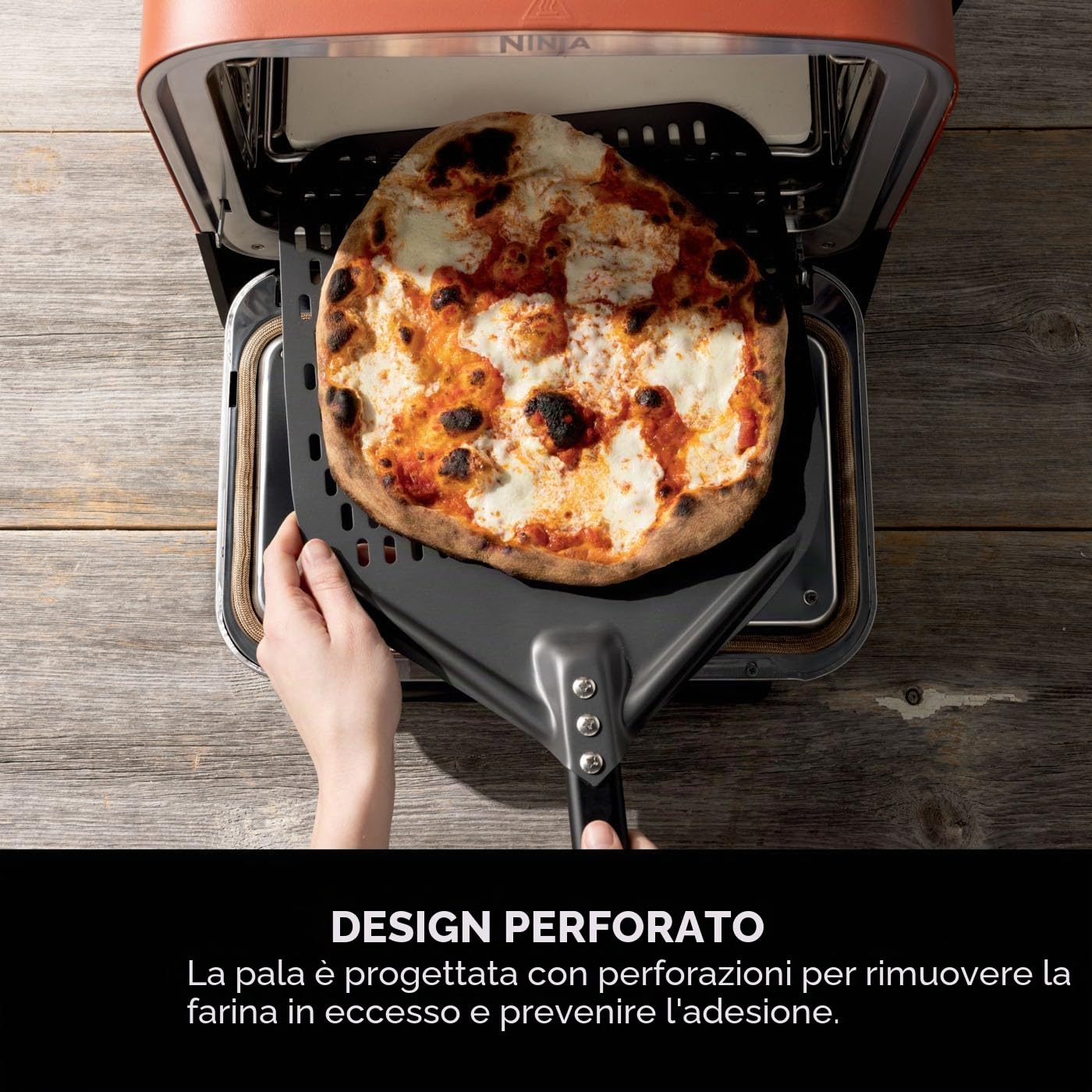 Ninja Woodfire OO101UK - Pala per pizza perforata leggera, resistente alla ruggine, per pizze da 30,5 cm, XSKOOVPZPLEUK, nero, Woodfire