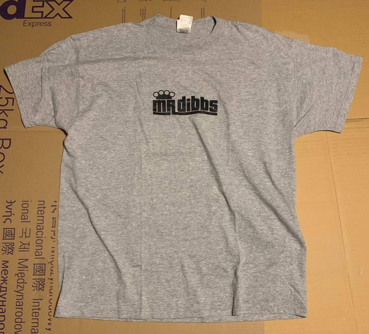 Amazon.co.jp: Official Original Mr Dibbs T-Shirt Atmosphere 