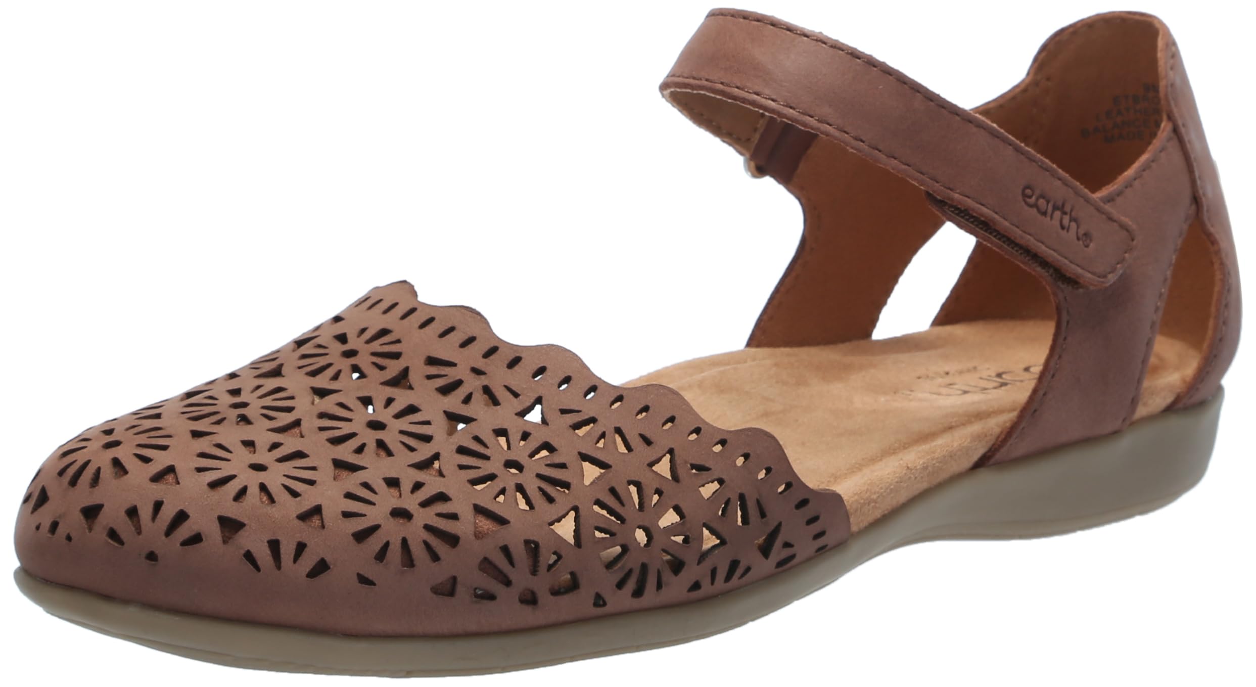 Earth Bronnie women's sandal in light color